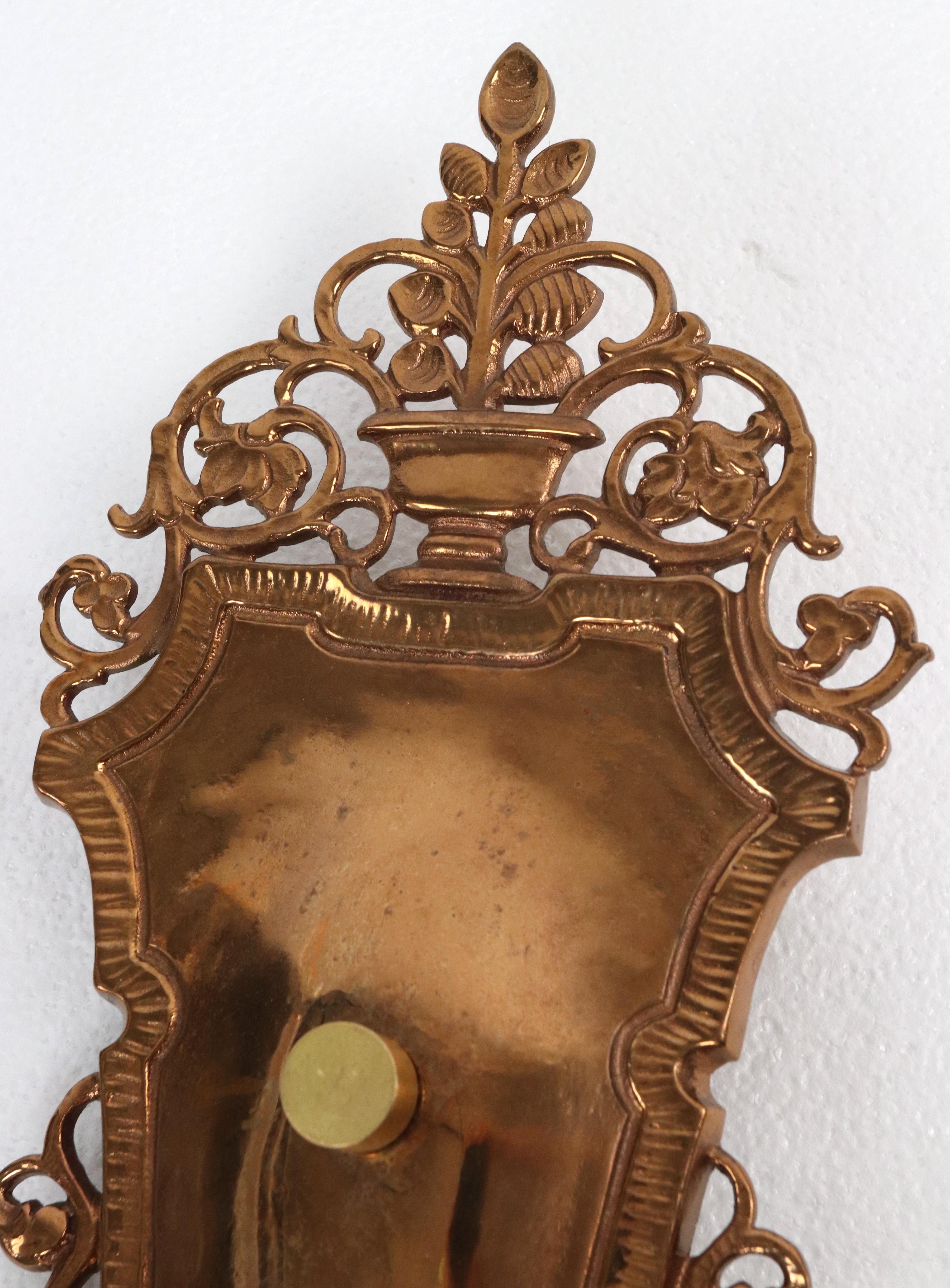 Bronzo Coppia di tubi da 18 pollici. Oscar Bach - Applique da parete a 2 bracci in stile bronzo in vendita