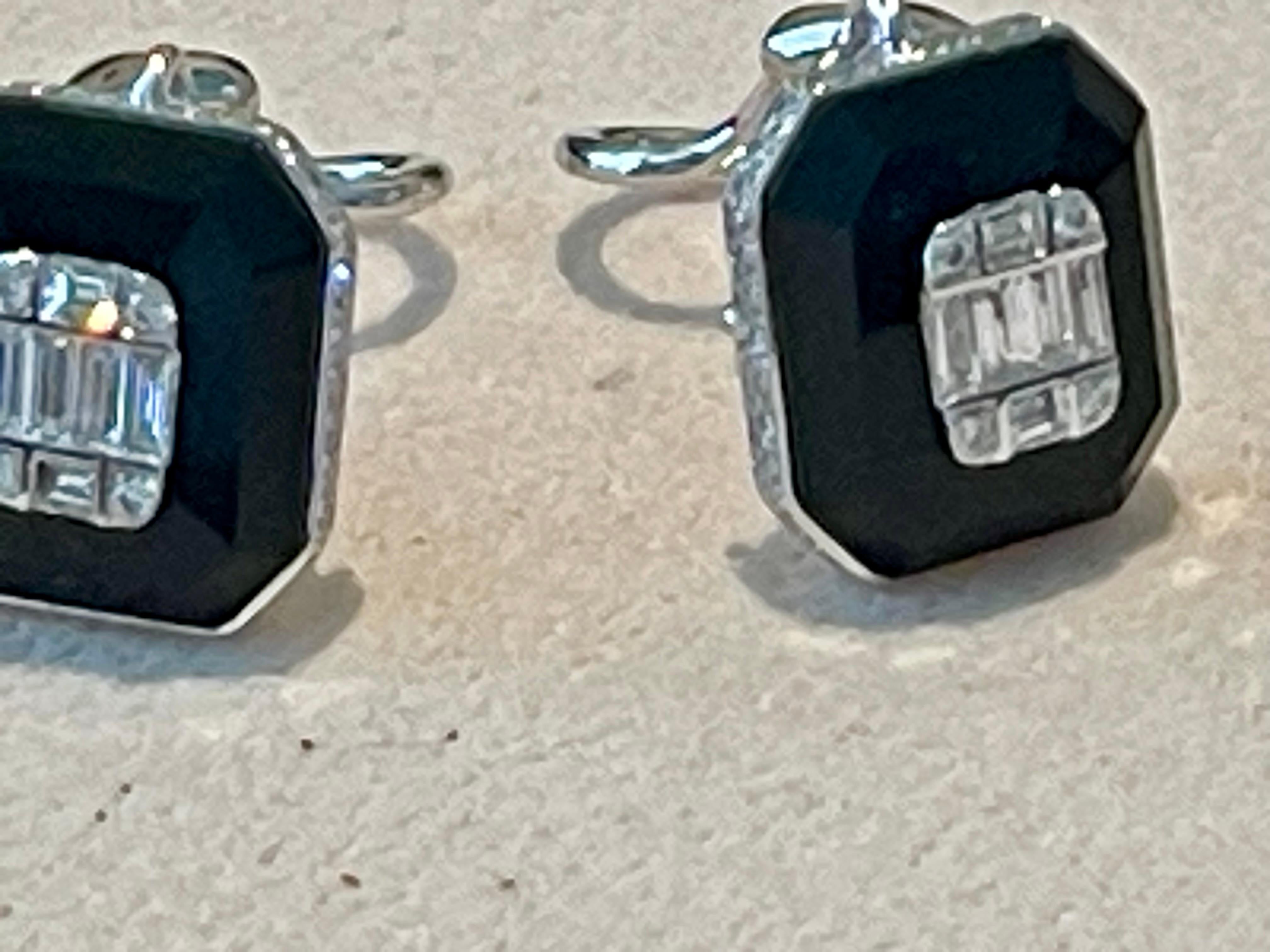 Pair of 18 K white Gold Ar Deco style illusion setting Diamond earrings 1