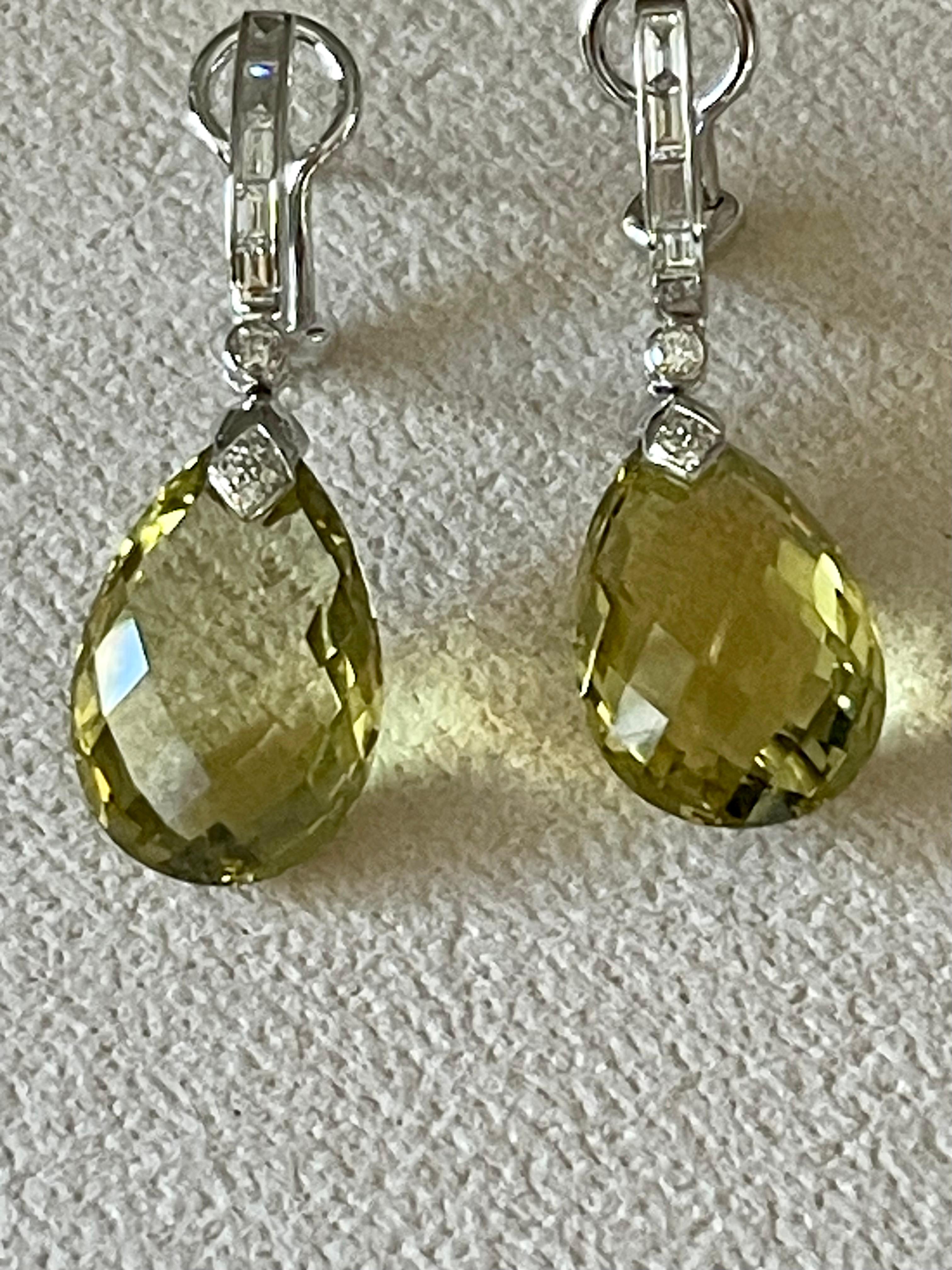 Women's Pair  of 18 K white Gold drop earrings Lemon Quartz Briolette Diamonds For Sale