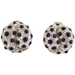 Pair of 18 Karat White Gold Earrings with Diamonds and Onyx