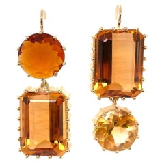 Pair of 18 Karat Yellow Gold and Citrine Earrings Pair of 18 Karat Yellow Gold and Citrine Earrings