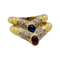 Paar Nesting-Ringe aus 18 Karat Gelbgold, Diamant, Rubin und Saphir