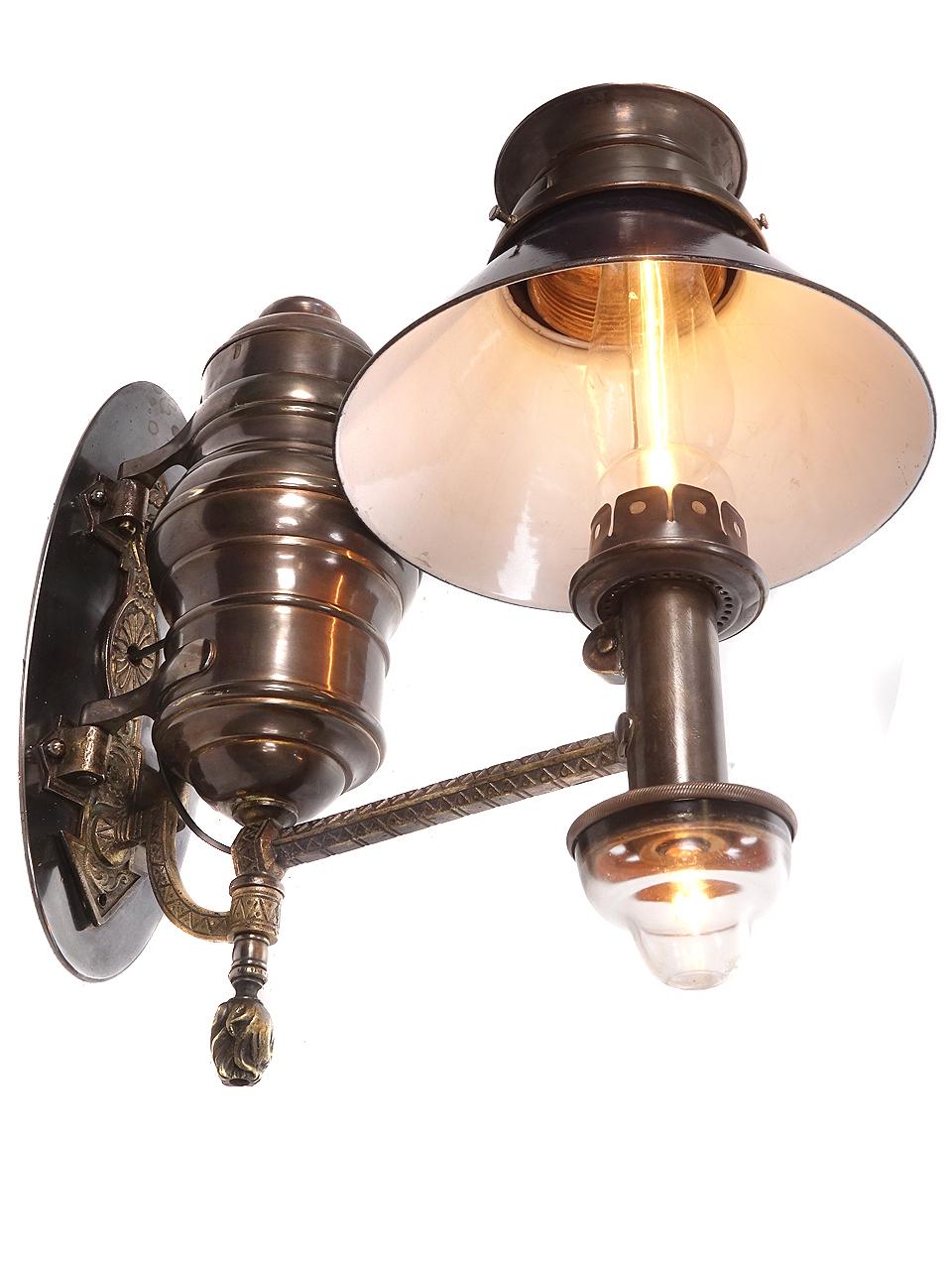 Pair of 1800s Dayton Railroad Dining Car Sconces In Good Condition In Peekskill, NY
