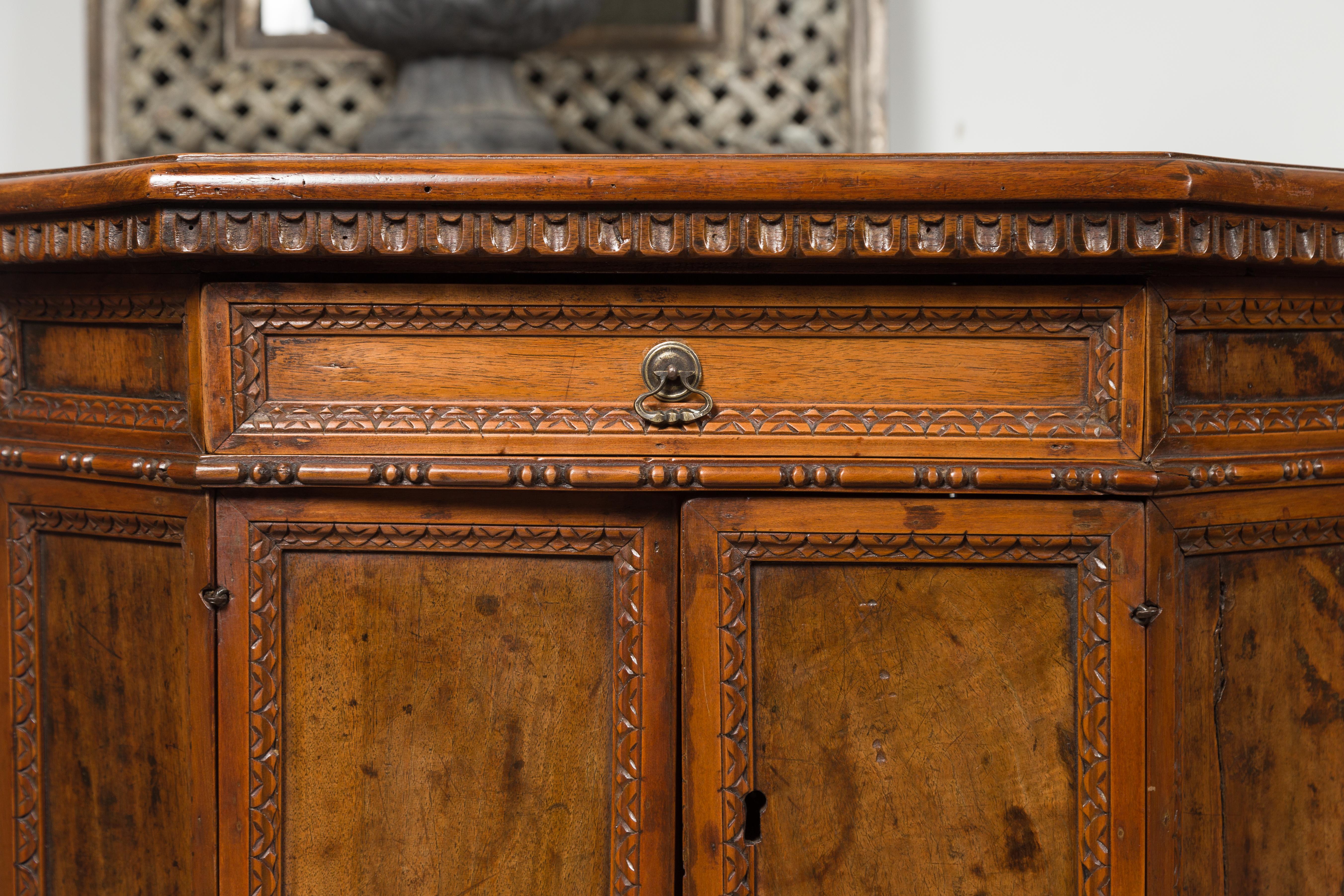 Pair of 1800s Italian Carved Walnut Cabinets with Canted Sides, Drawer and Doors For Sale 3