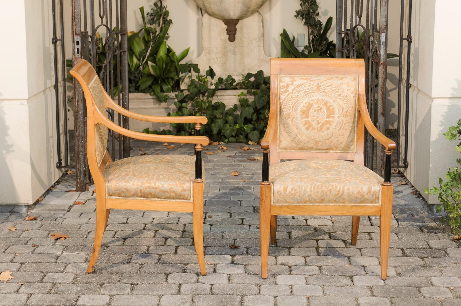 Pair of 1840s Austrian Biedermeier Ebonized Columns Chairs with Fortuny Fabric In Good Condition In Atlanta, GA