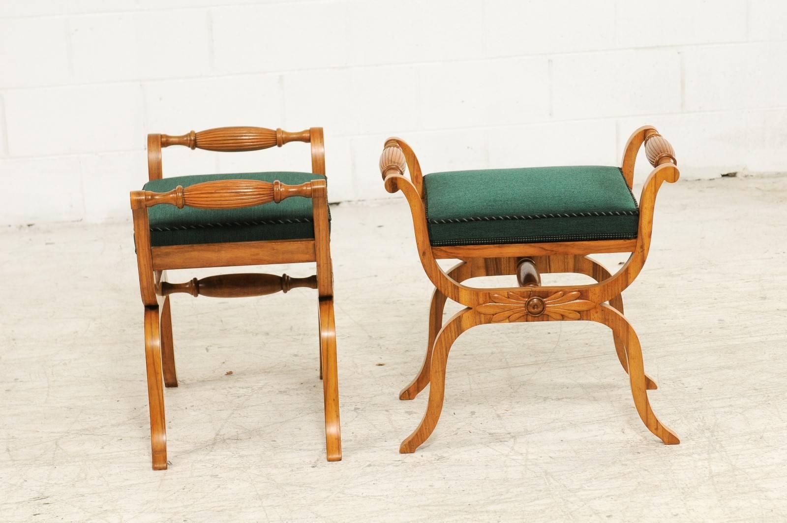 Pair of 1850s Austrian Biedermeier X-Form Stools with Green Upholstered Seats 3