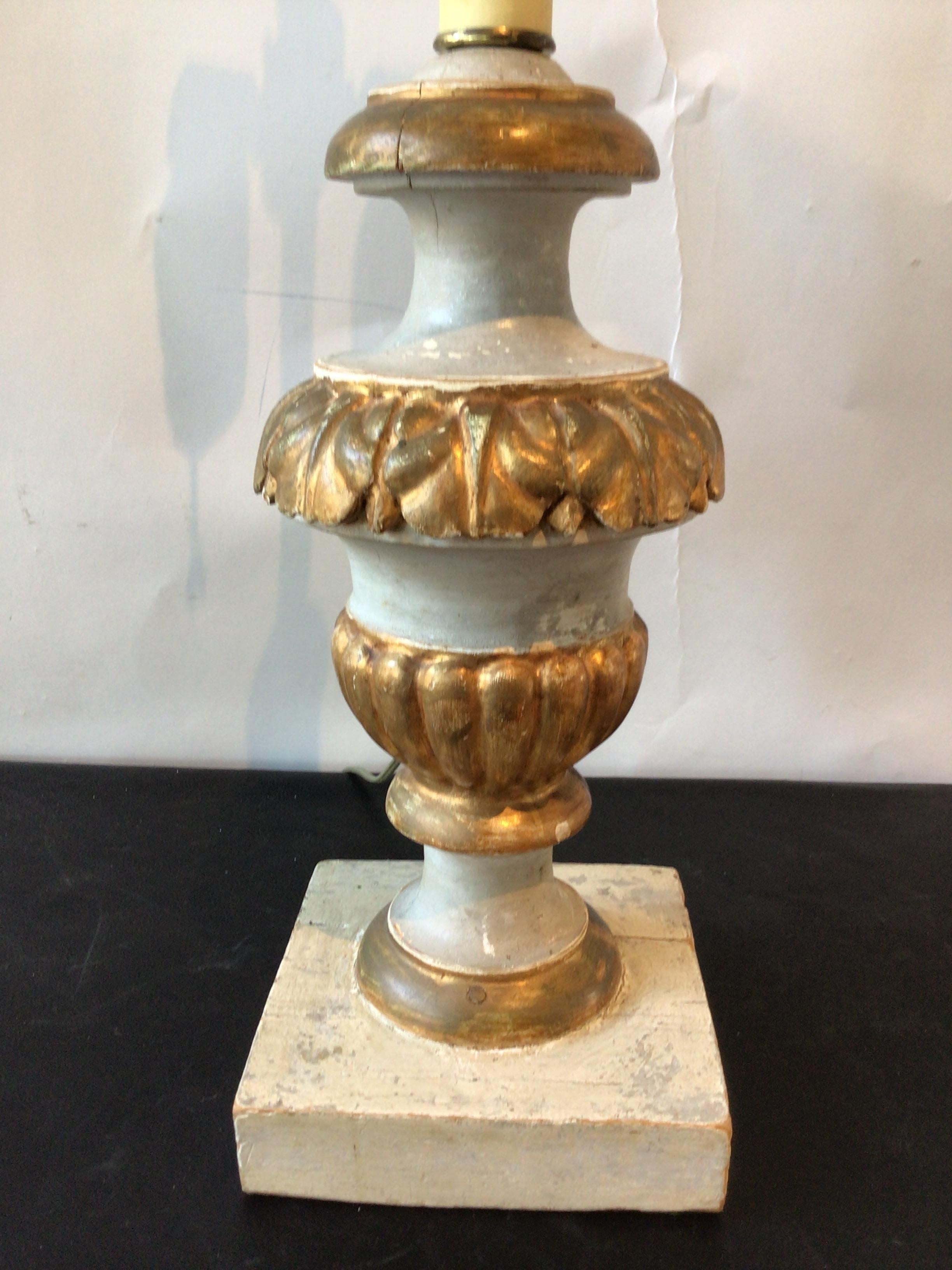 Mid-19th Century Pair of 1850s Italian Gilt Wood Lamps  For Sale