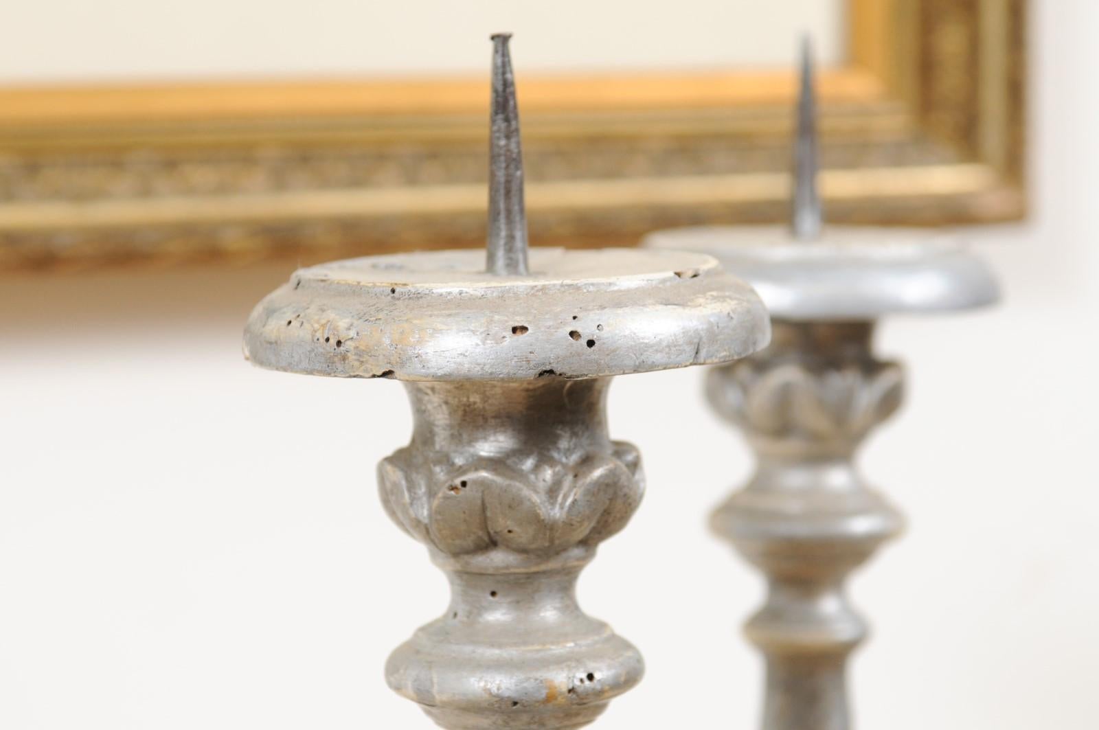 Pair of 1850s Italian Silver Gilt Candlesticks with Carved Waterleaves For Sale 6