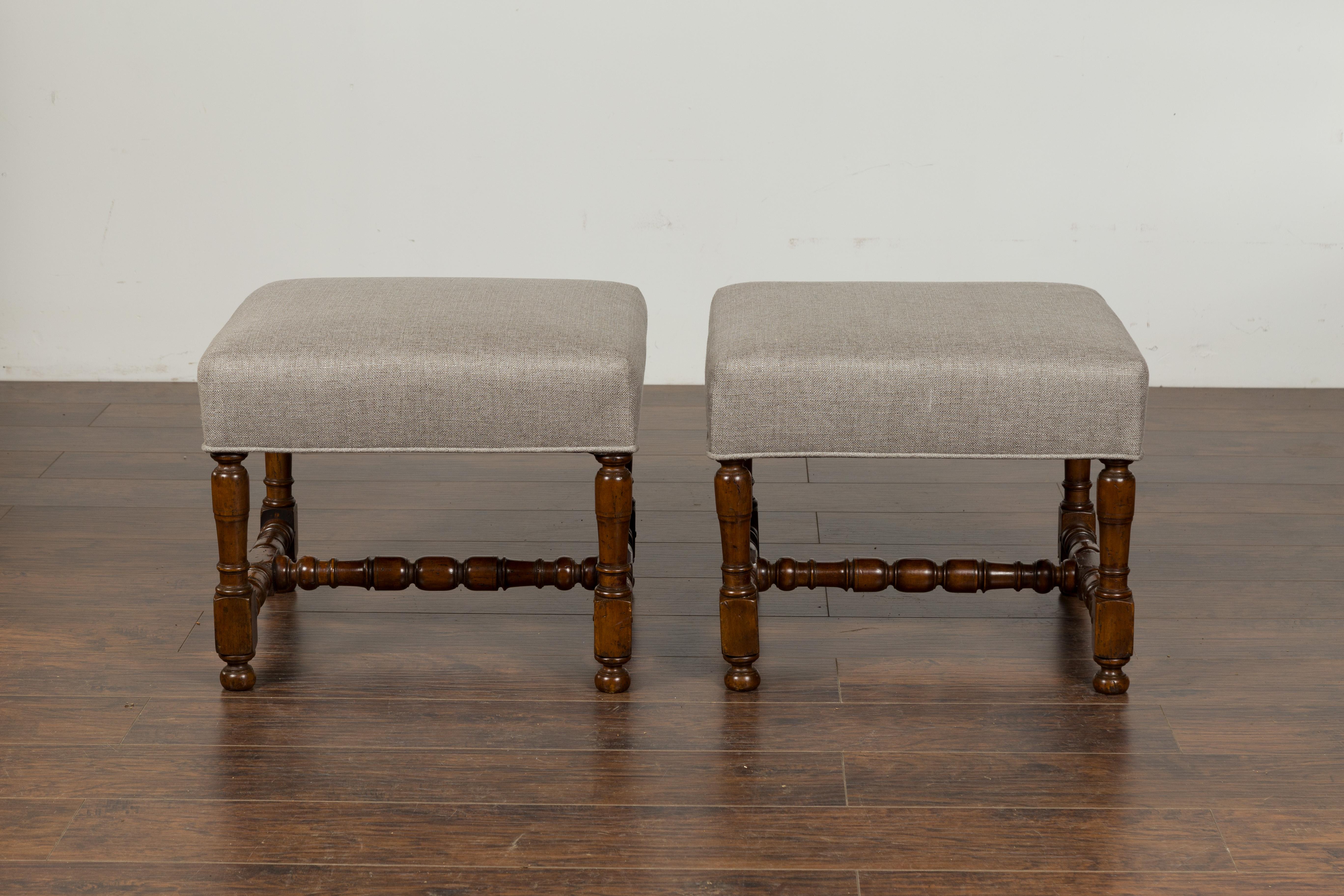 Pair of 1870s English Walnut Stools with Turned Legs and New Upholstery 6
