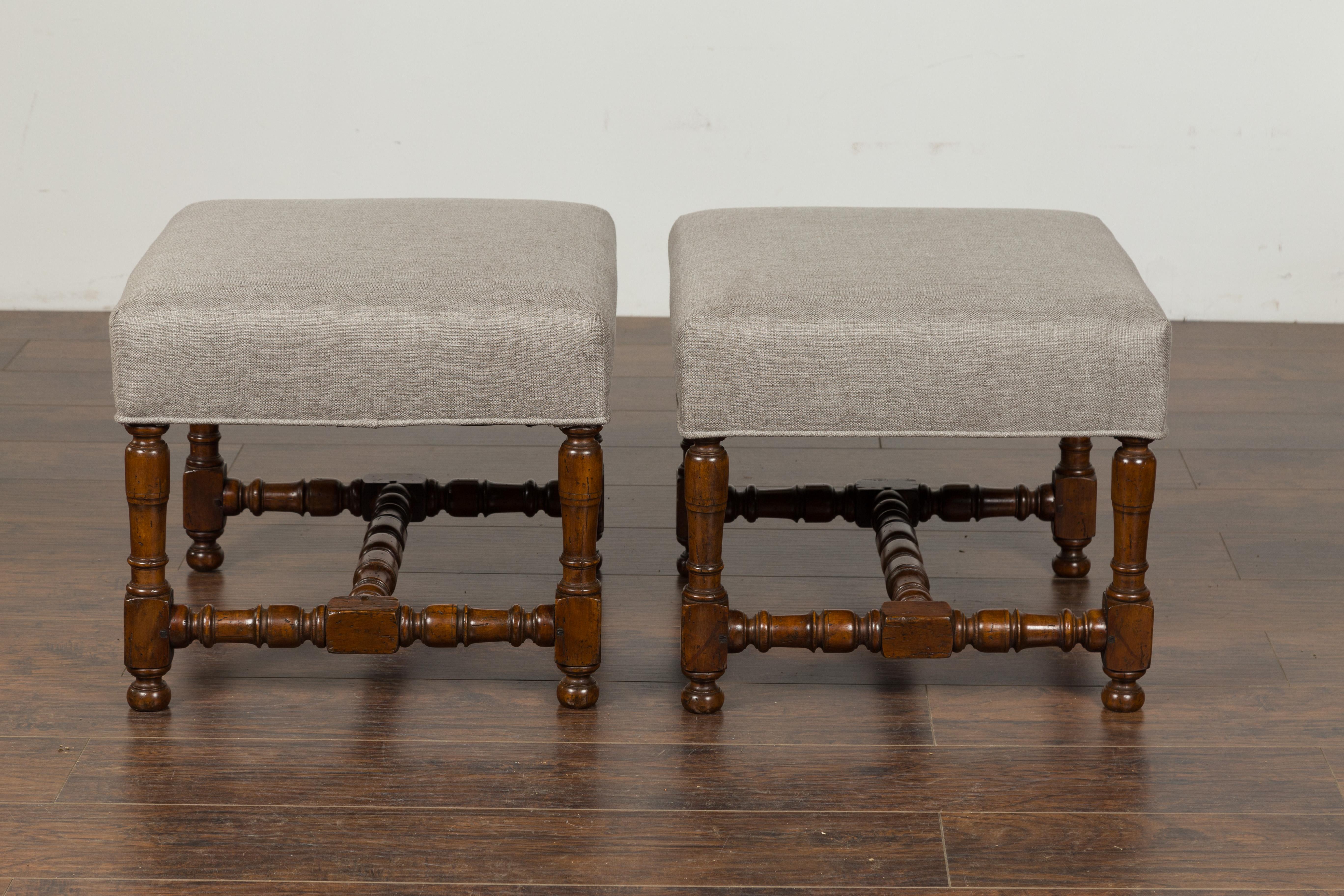 Pair of 1870s English Walnut Stools with Turned Legs and New Upholstery 7