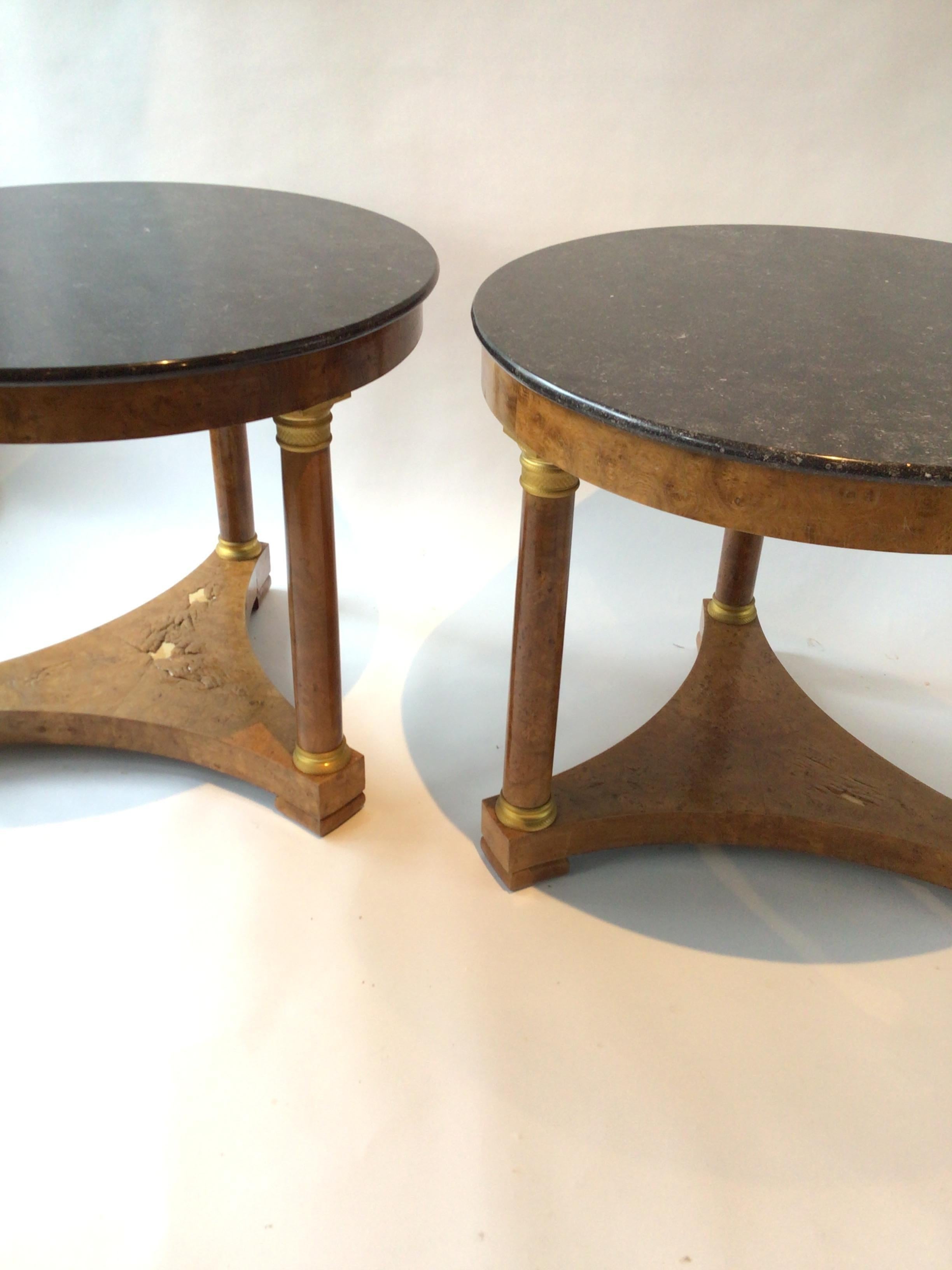 Pair of 1870s French Empire Burl Wood Round Side Tables with Marble Tops 6