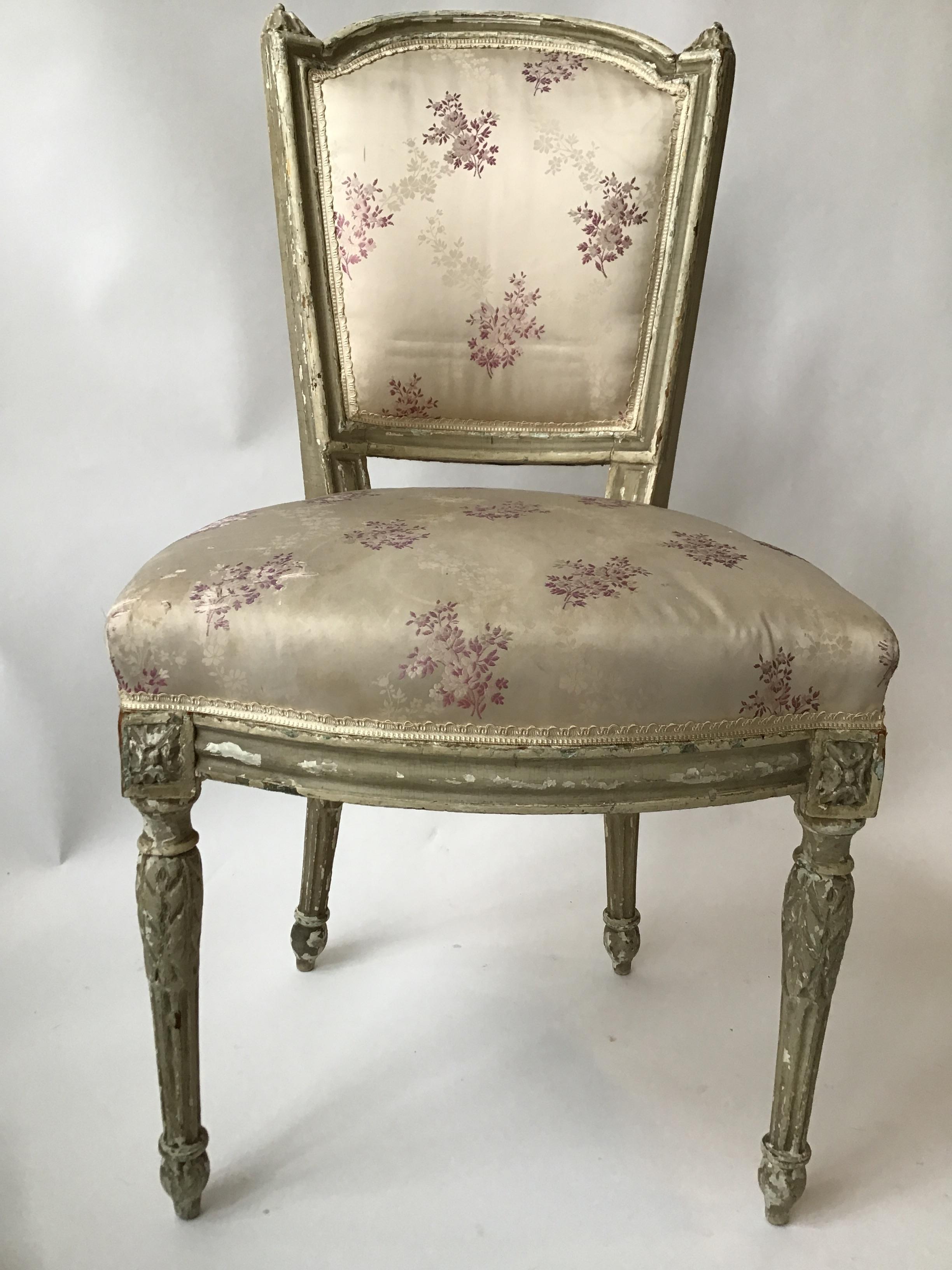 Paire de chaises d'appoint françaises Louis XVI des années 1870 en vente 2