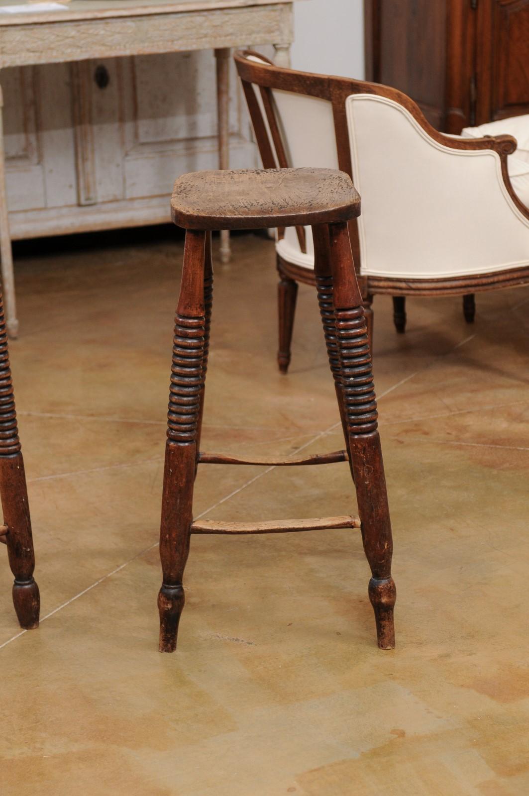 Rustic Pair of 1870s French Wooden Bar Stools with Spool Legs and Weathered Patina