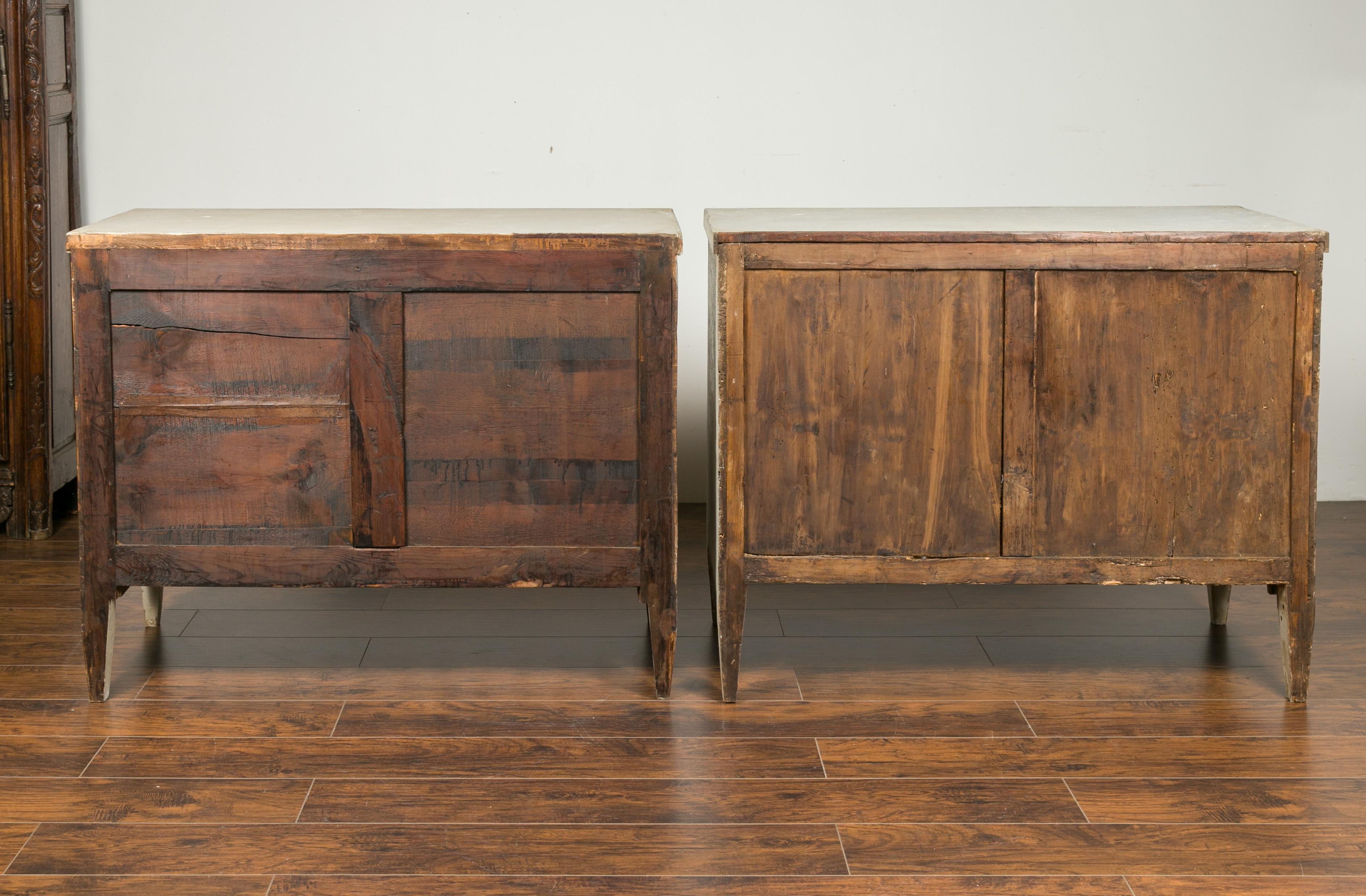 Pair of 1870s Portuguese Painted Three-Drawer Commodes with Scalloped Aprons 1