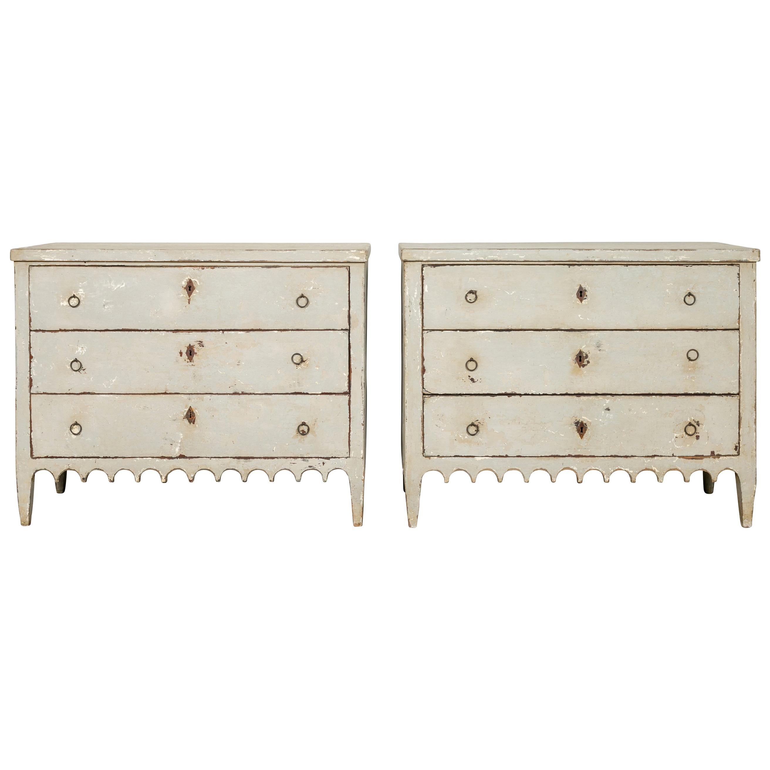 Pair of 1870s Portuguese Painted Three-Drawer Commodes with Scalloped Aprons