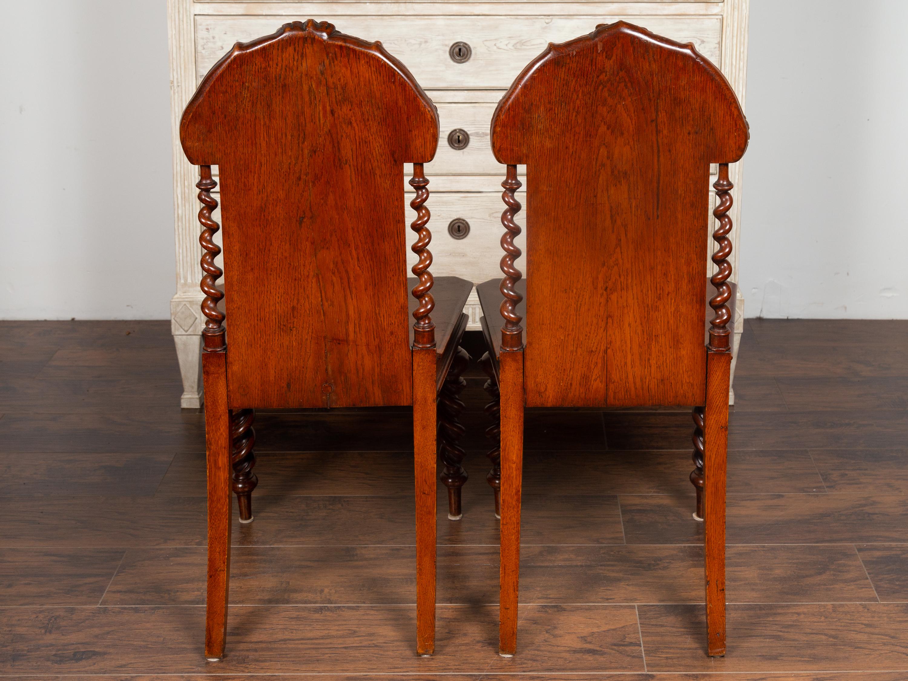 Pair of 1880s English Barley Twist Oak Hall Chairs with Foliage and Acorn Motifs 6
