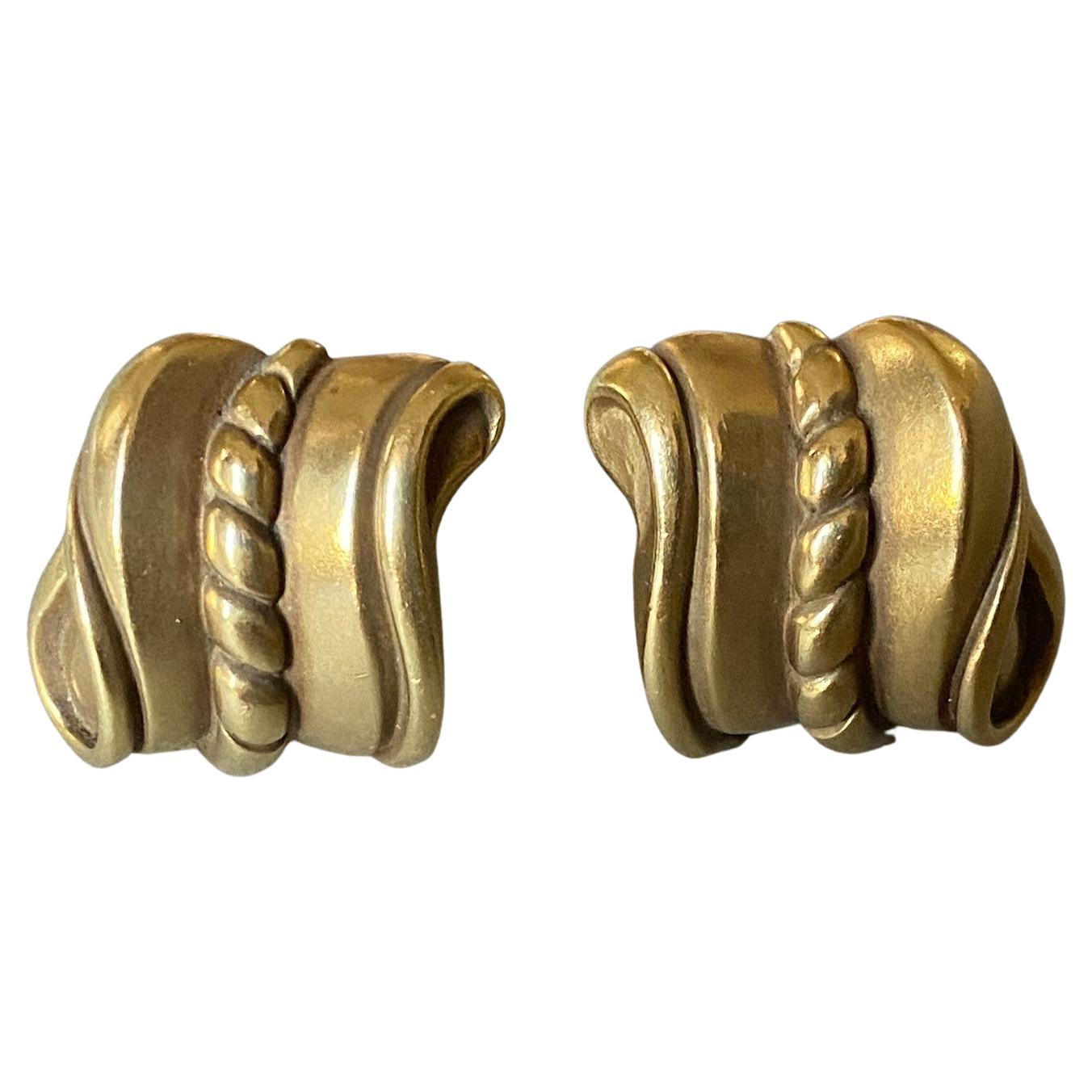 Pair of 18K Gold Clip-On Earrings by Barry Kieselstein For Sale