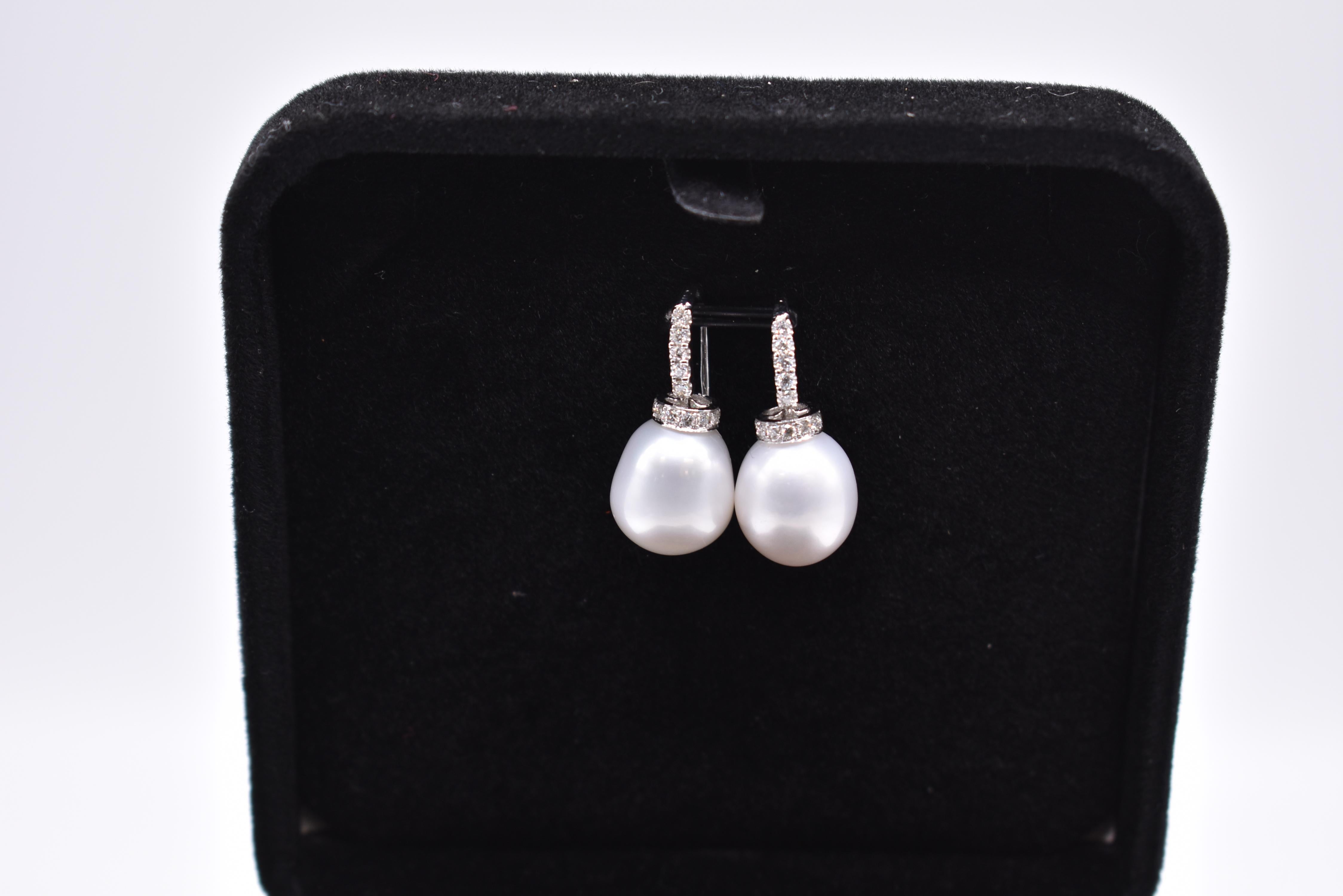 Round Cut Pair of 18k White Gold Pearl & Diamond Earrings For Sale