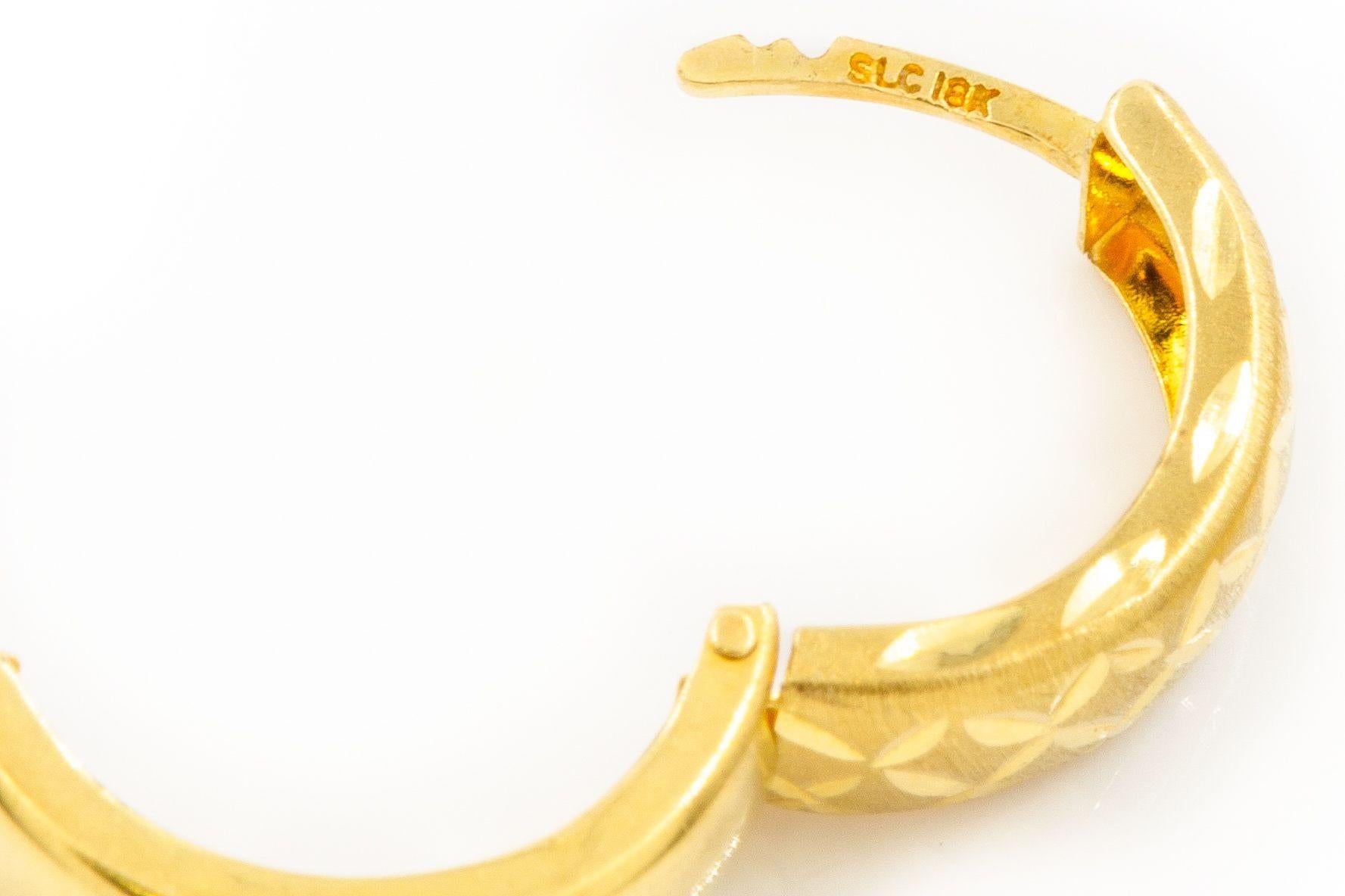 Pair of 18K Yellow Gold Engraved Hoop Earrings For Sale 5