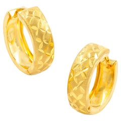 Vintage Pair of 18K Yellow Gold Engraved Hoop Earrings