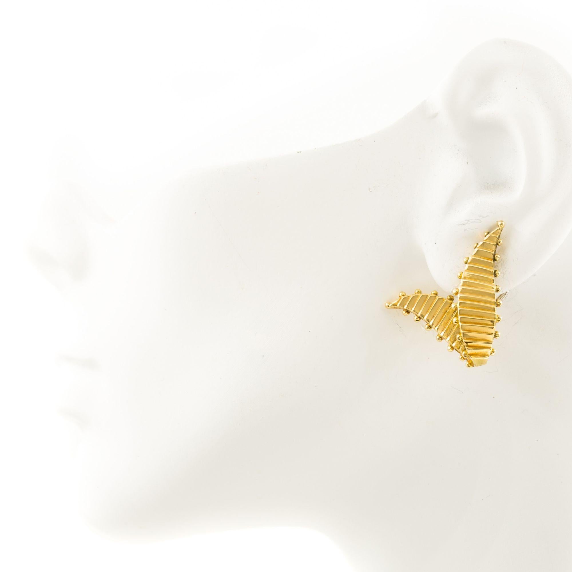 Pair of 18K Yellow Gold “V” Earrings
Item # C104607

A pair of 18K yellow gold earrings, designed in a 
