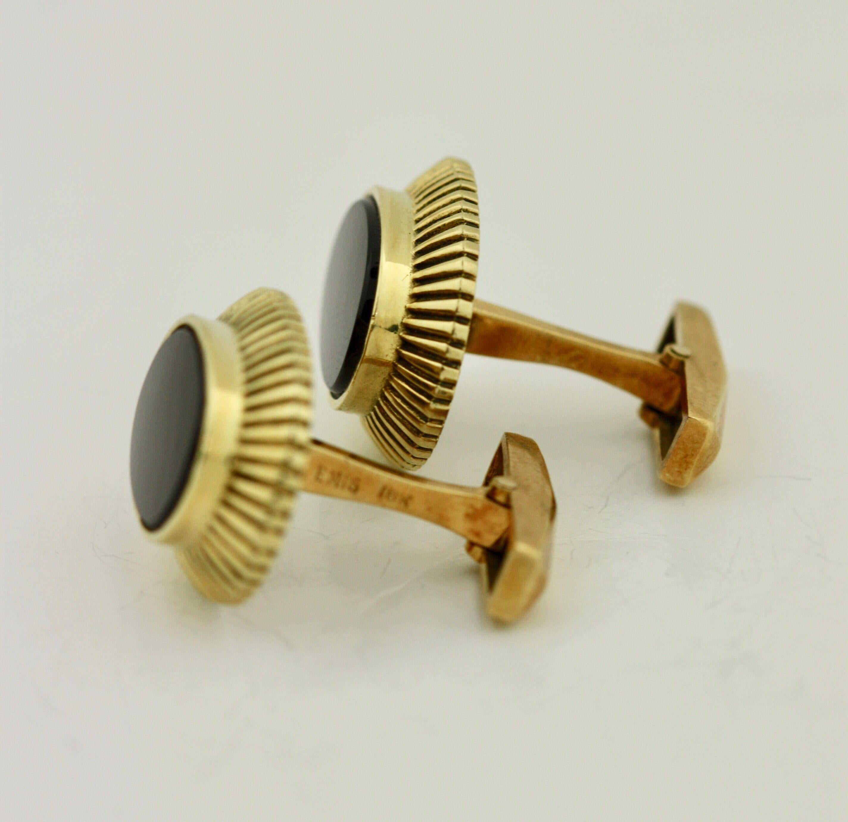 Pair of 18 Karat Gold and Onyx Cufflinks, Emis In Good Condition For Sale In Palm Beach, FL