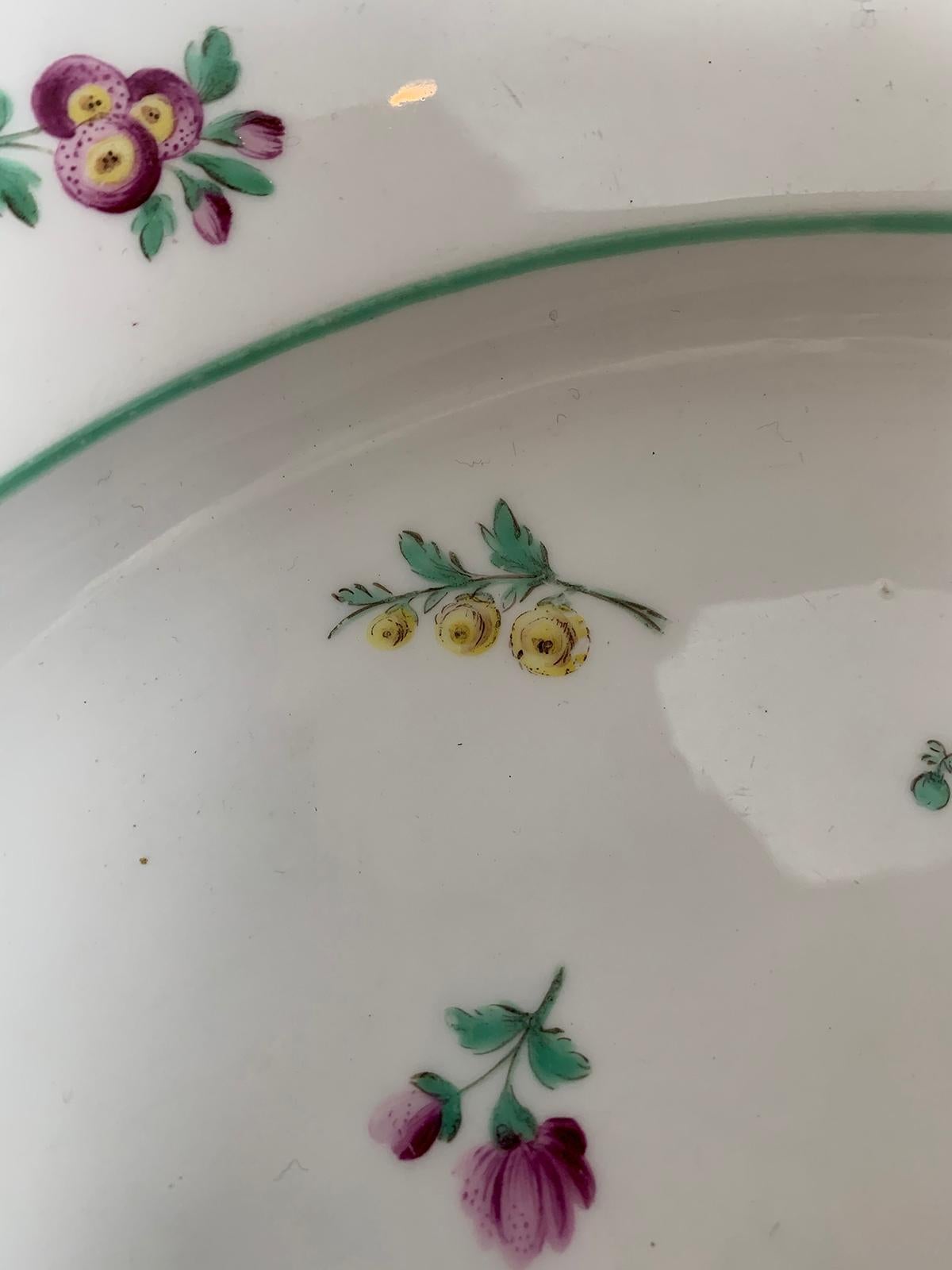 Pair of 18th-19th Century French Sprig Pattern Porcelain Chargers, Unmarked For Sale 9