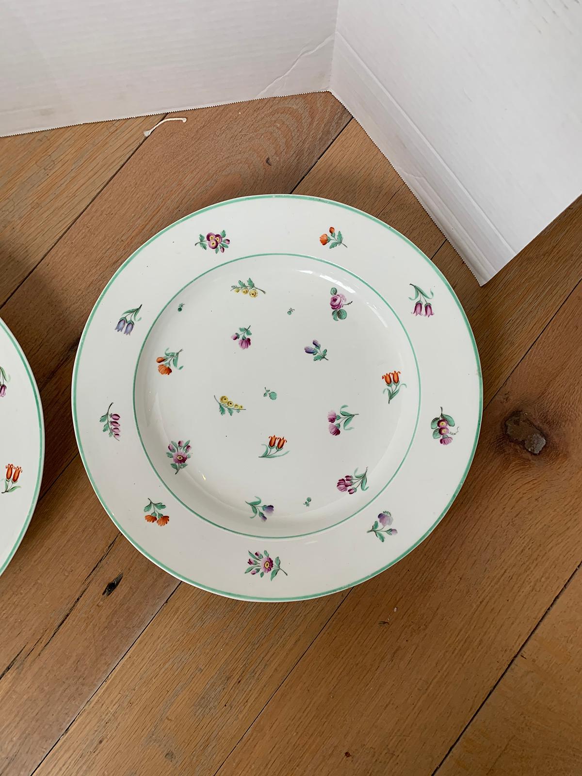 Pair of 18th-19th Century French Sprig Pattern Porcelain Chargers, Unmarked For Sale 1