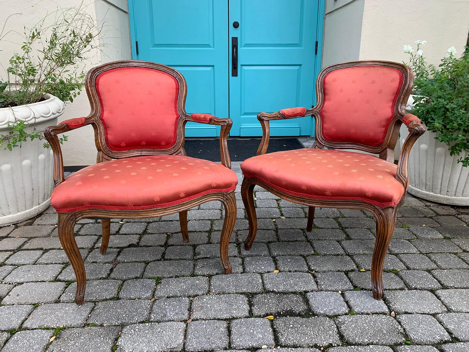 Pair of 18th-19th century Italian armchairs
Measures: 28