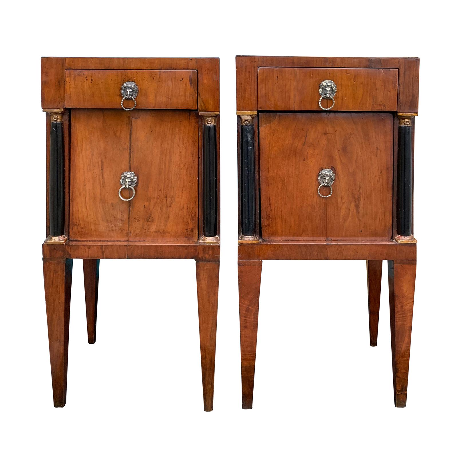 Pair of 19th Century Italian Directoire Commodinis im Angebot