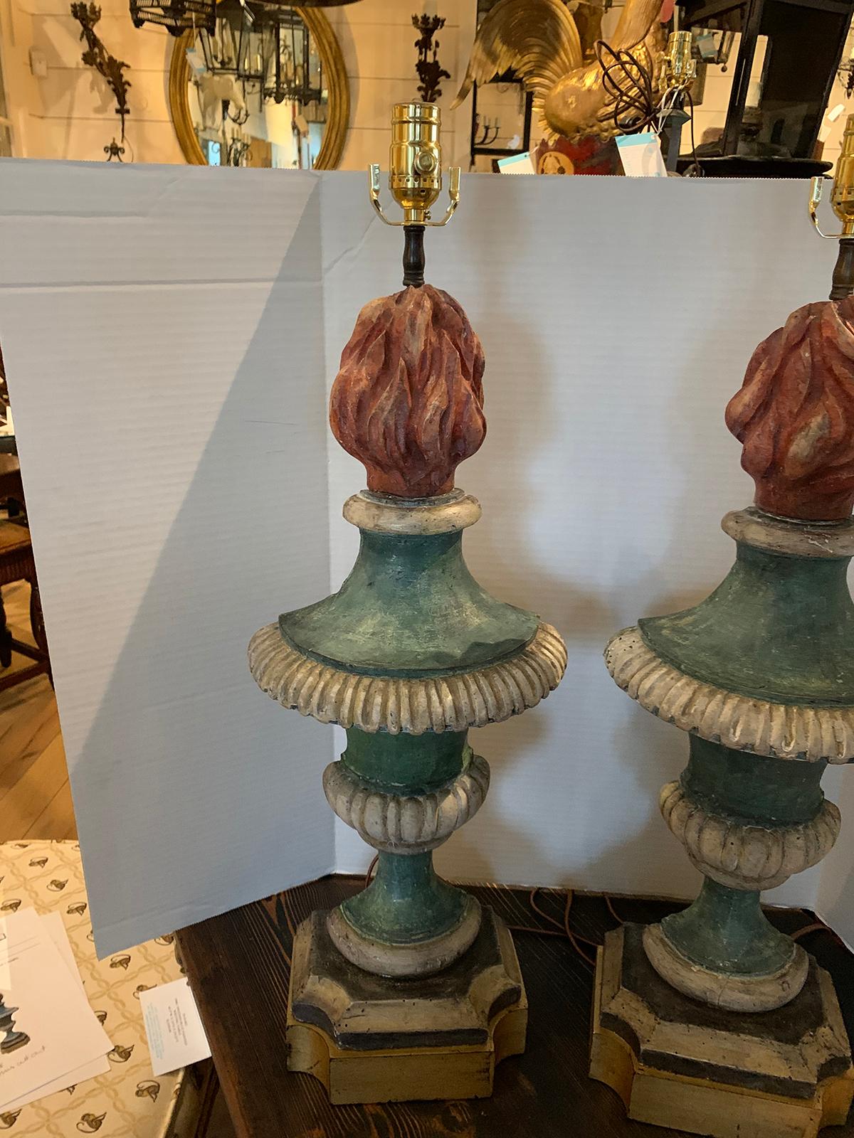 Pair of 18th-19th Century Italian Hand Carved Wood Polychrome Urns as Lamps In Good Condition In Atlanta, GA