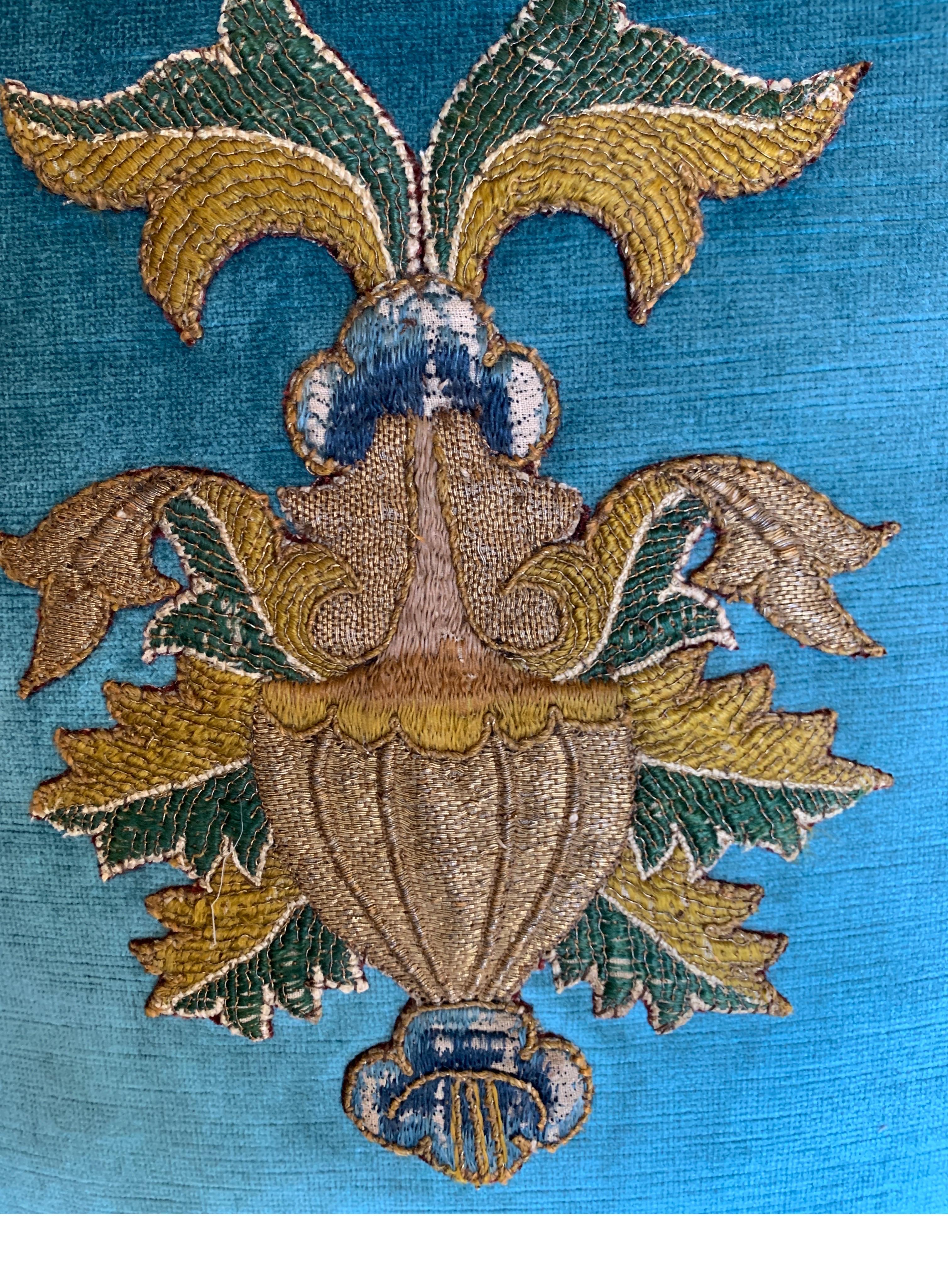 Pair of 18th Century Appliqué Pillows by Melissa Levinson In New Condition In Los Angeles, CA