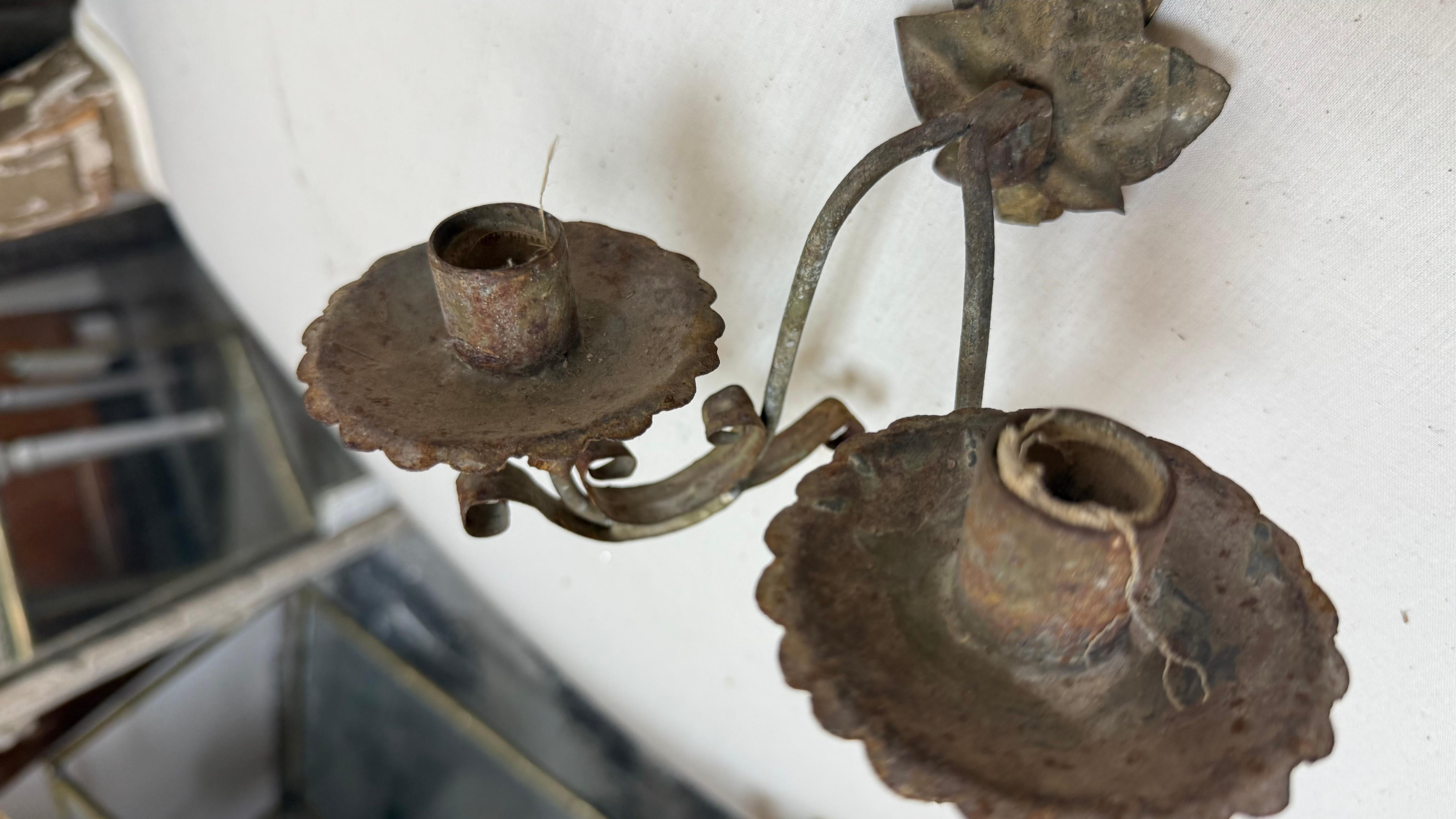 Hammered Pair of 18th c. Dutch Sconces Depicting Sunflowers For Sale