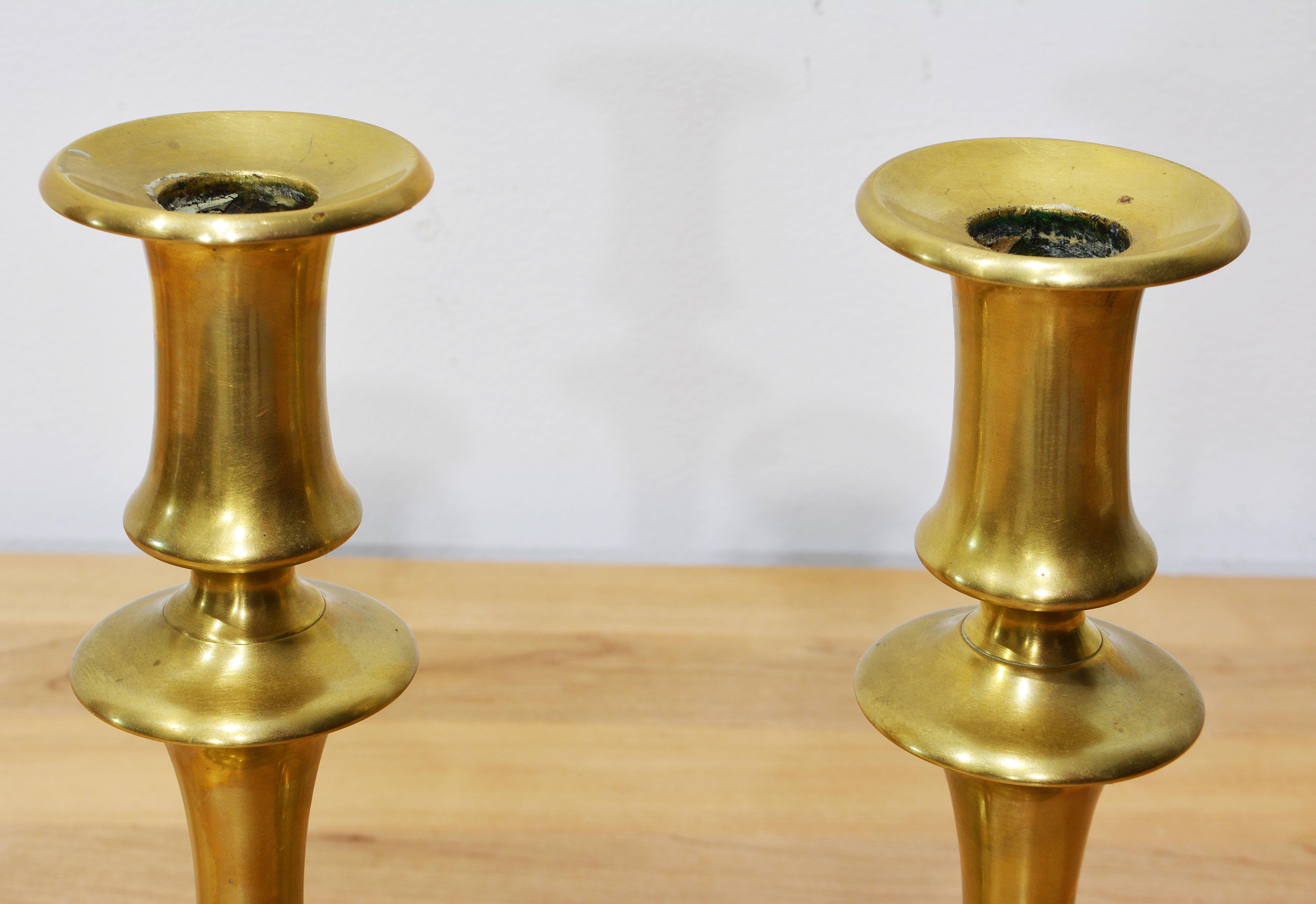 Pair of 18th Century English Queen Anne Brass Candle Sticks with Shaped Stems 2