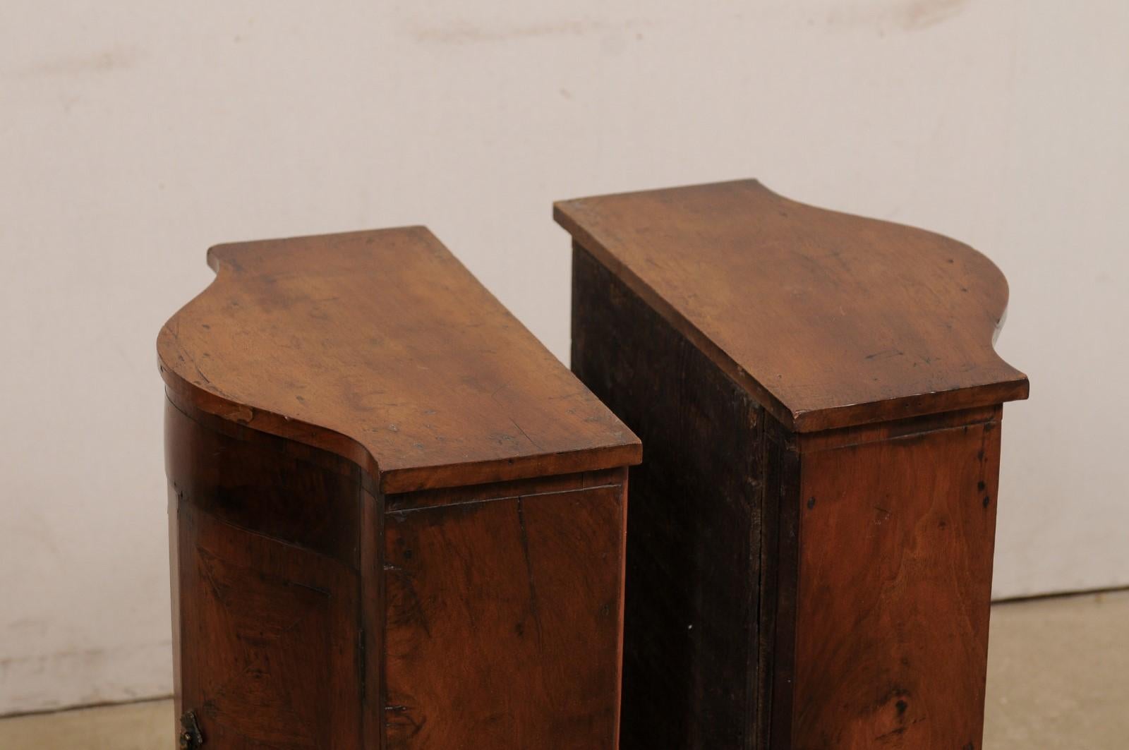 Pair of 18th Century Italian Walnut 2-Door Bow Front Chests, Cute Smaller Size For Sale 6