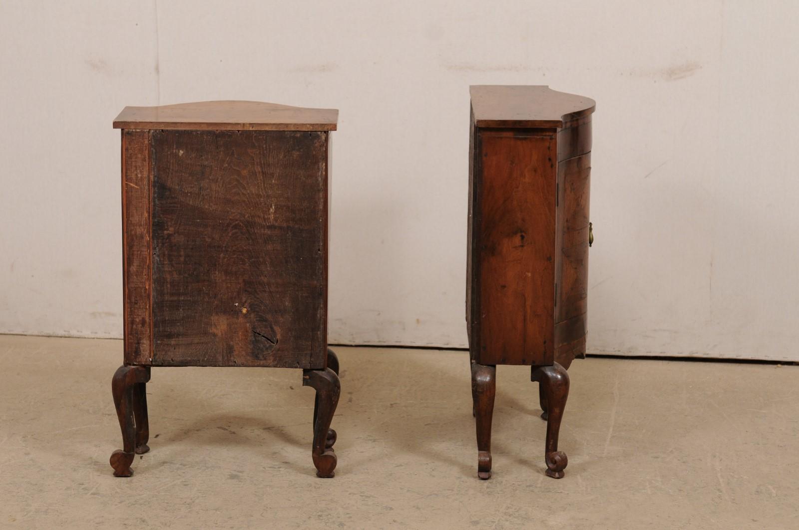 Pair of 18th Century Italian Walnut 2-Door Bow Front Chests, Cute Smaller Size For Sale 3