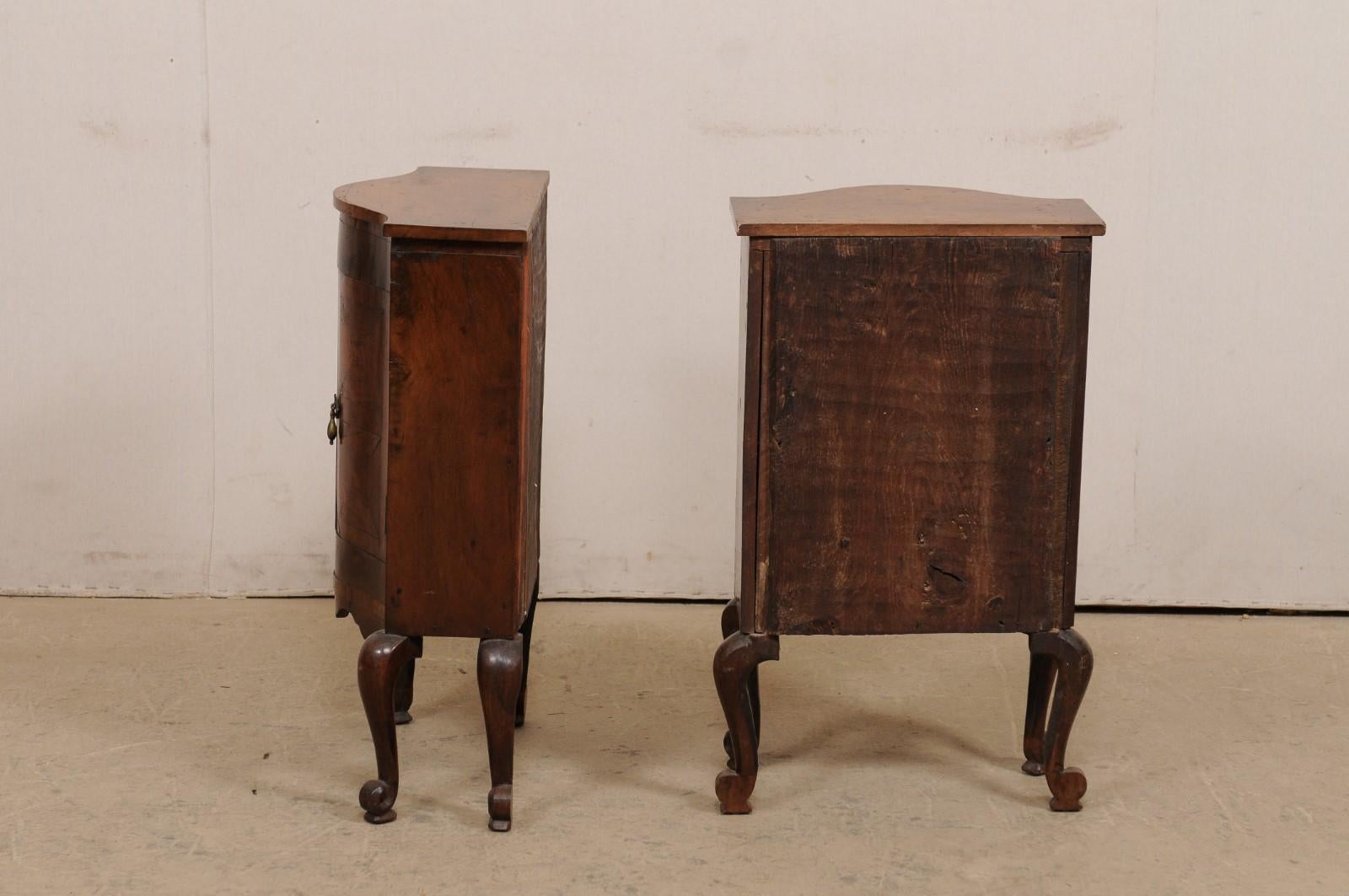 Pair of 18th Century Italian Walnut 2-Door Bow Front Chests, Cute Smaller Size For Sale 4