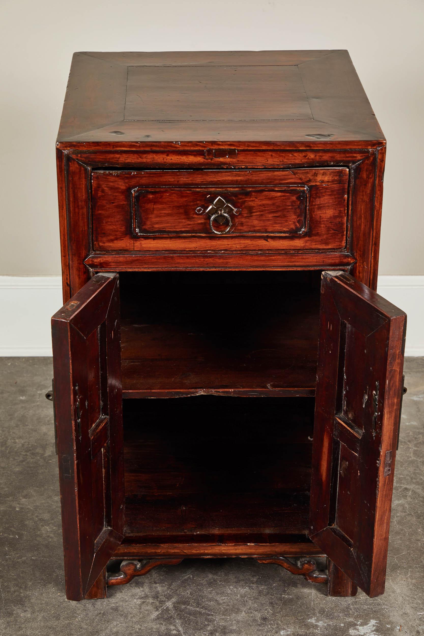 Pair of 18th Century One Drawer Side Cabinets In Good Condition In Pasadena, CA
