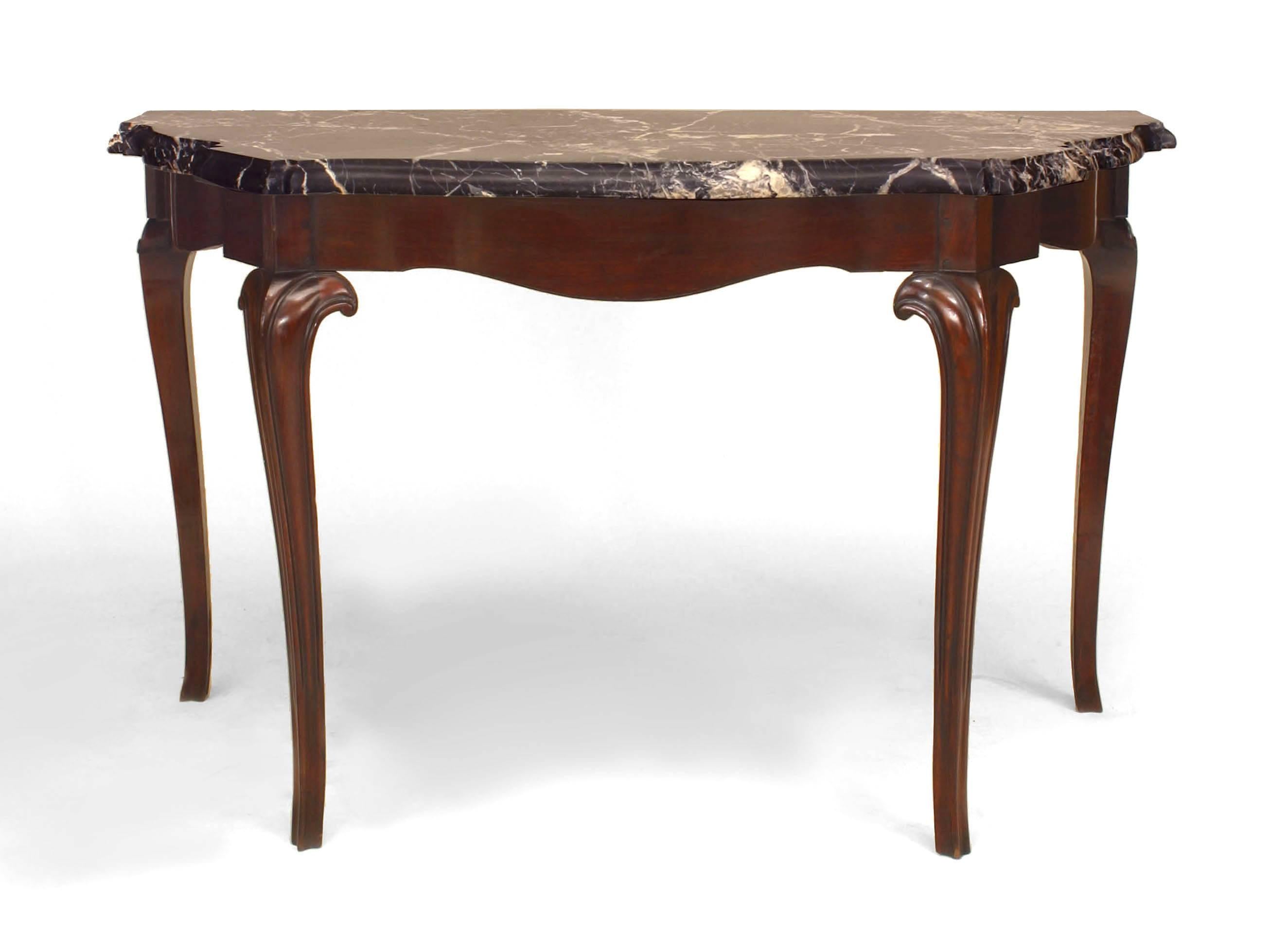 Pair of 18th c. Portuguese Rosewood Console Tables In Good Condition For Sale In New York, NY