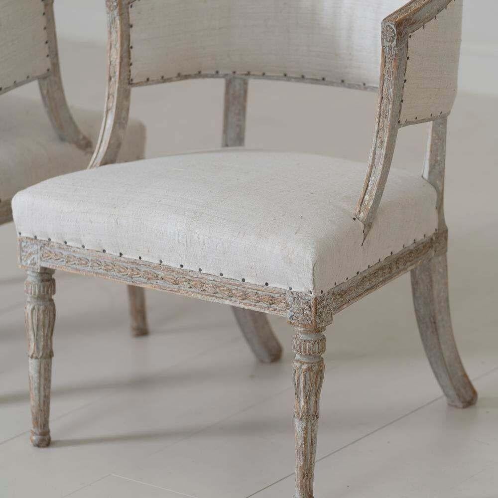Pair of 18th C. Swedish Gustavian Period Original Paint Sulla Chairs In Excellent Condition In Wichita, KS