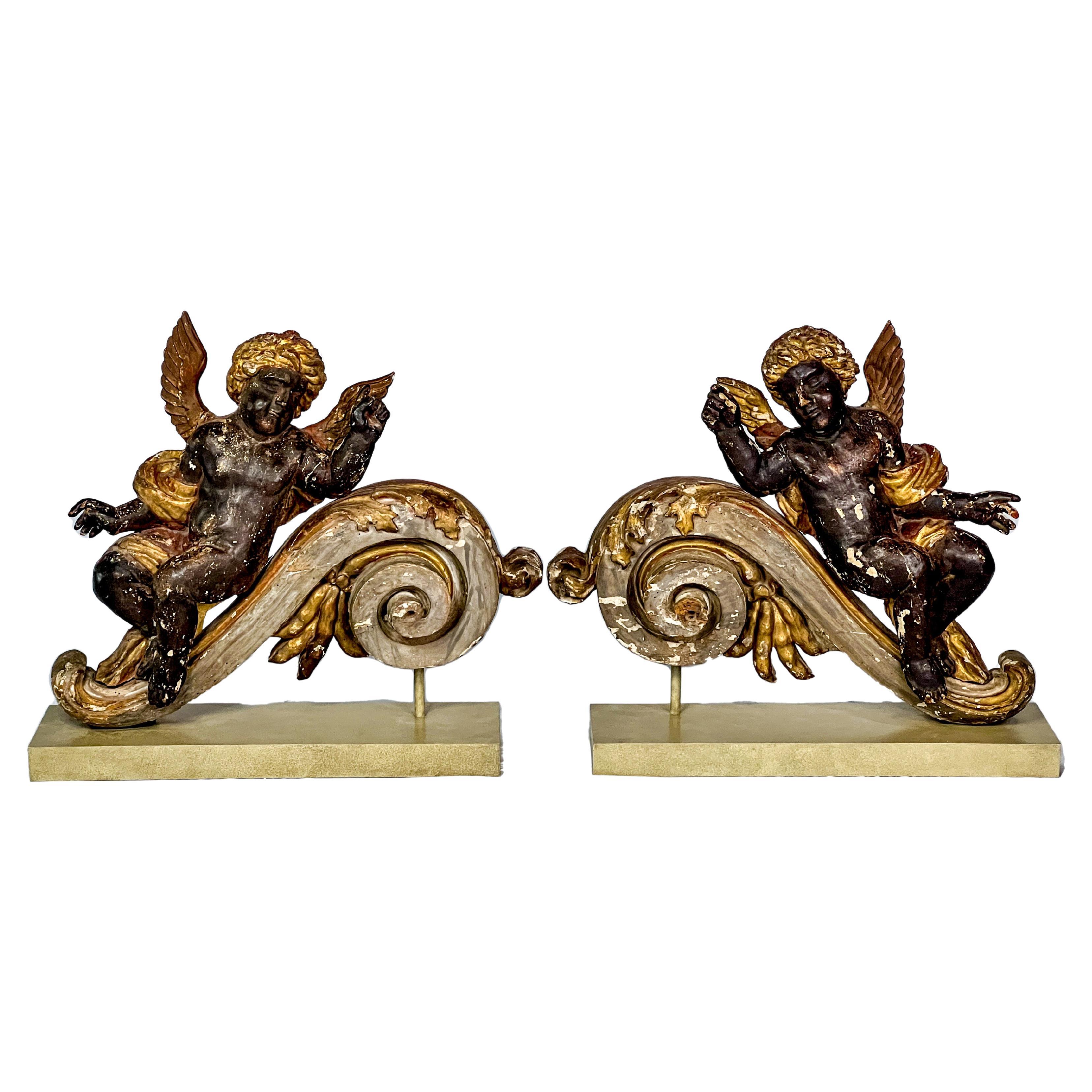 Pair of 18th c.  Gilt Wood-Carved Cherubs For Sale