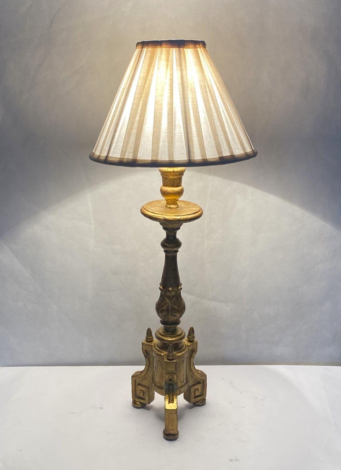 18th Century Pair of 18th Centurty Spanish Carved Gilt Wood Altar Candlesticks Table Lamps For Sale