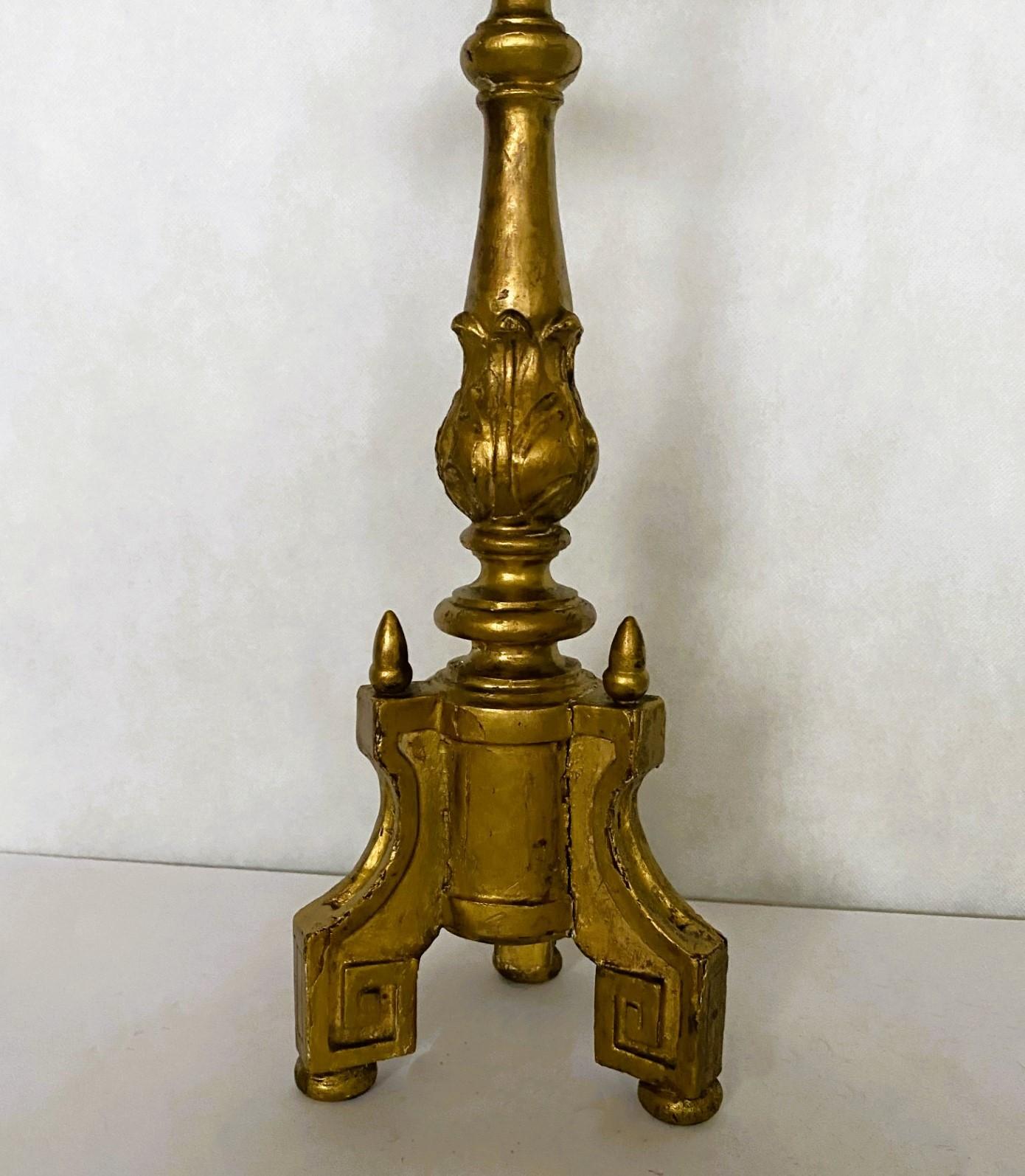 Pair of 18th Centurty Spanish Carved Gilt Wood Altar Candlesticks Table Lamps For Sale 1