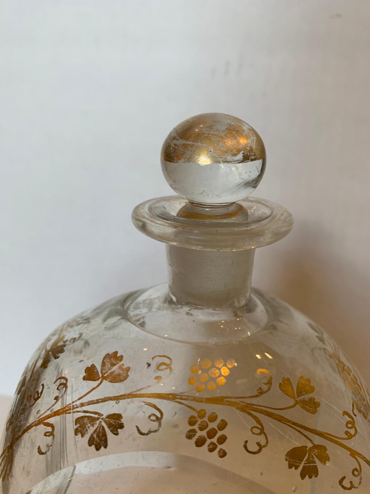 Pair of 18th Century American Glass Decanters with Gilt Details 3