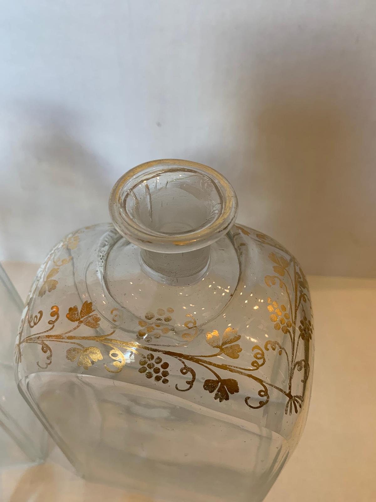Pair of 18th Century American Glass Decanters with Gilt Details 4