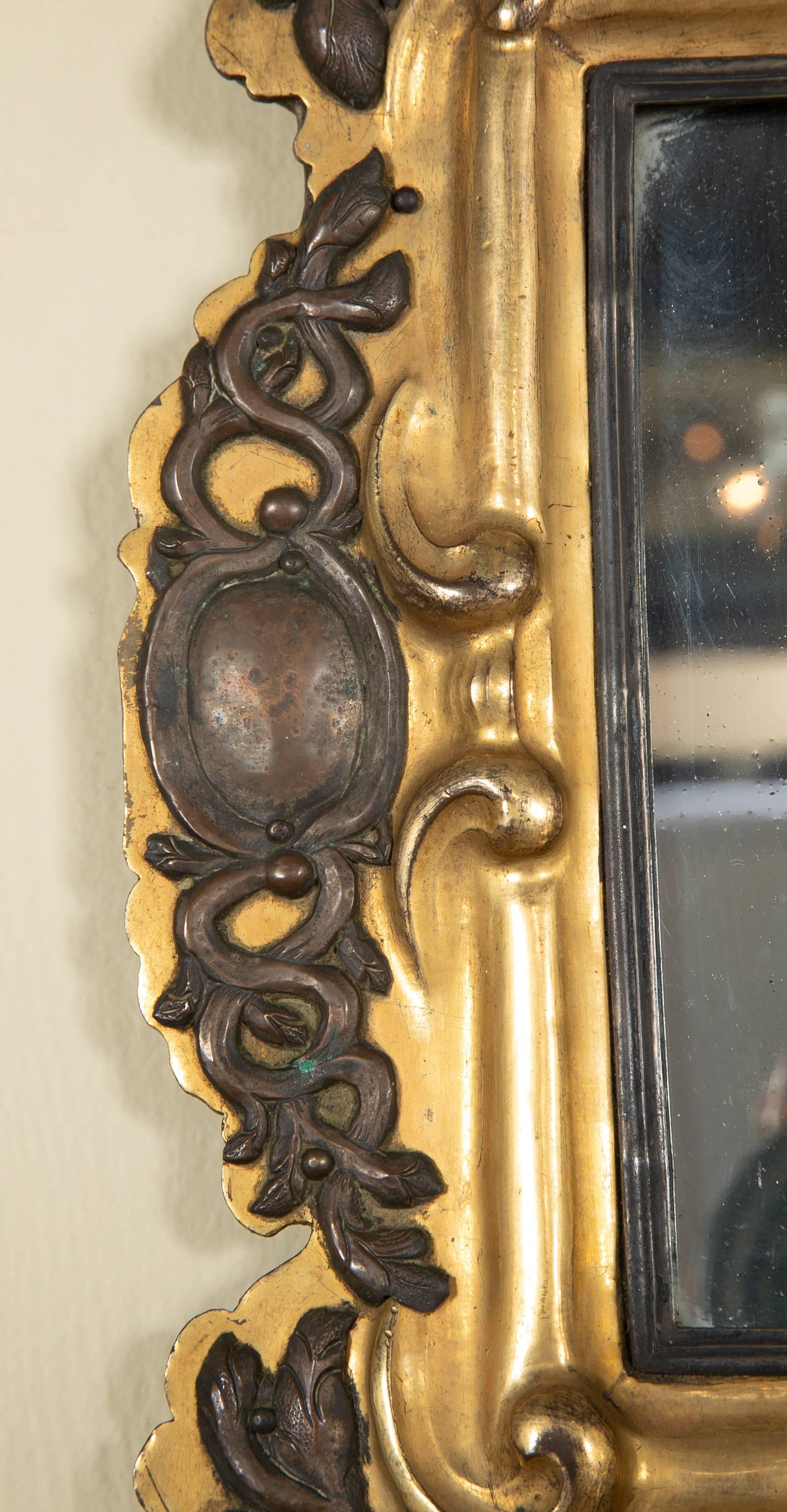 Paar baltische Spiegelleuchter aus vergoldetem Messing und Silber aus dem 18. Jahrhundert (Baltisch) im Angebot