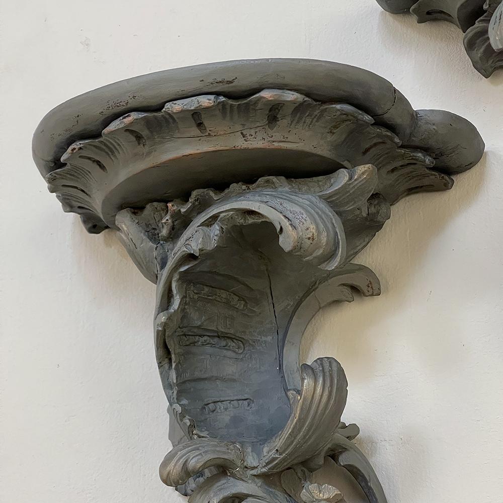 Pair of 18th Century Baroque Grey Painted Dragon Wall Shelves For Sale 5