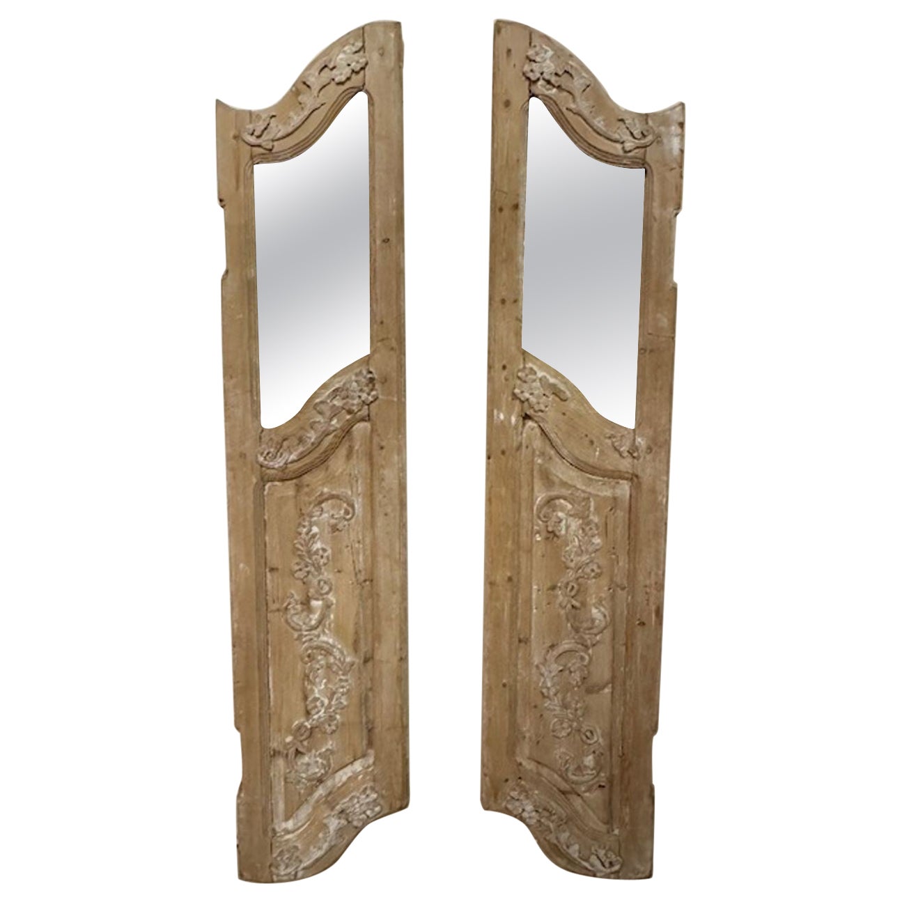 Pair of 18th Century Carved and Bleached Wood Panels For Sale