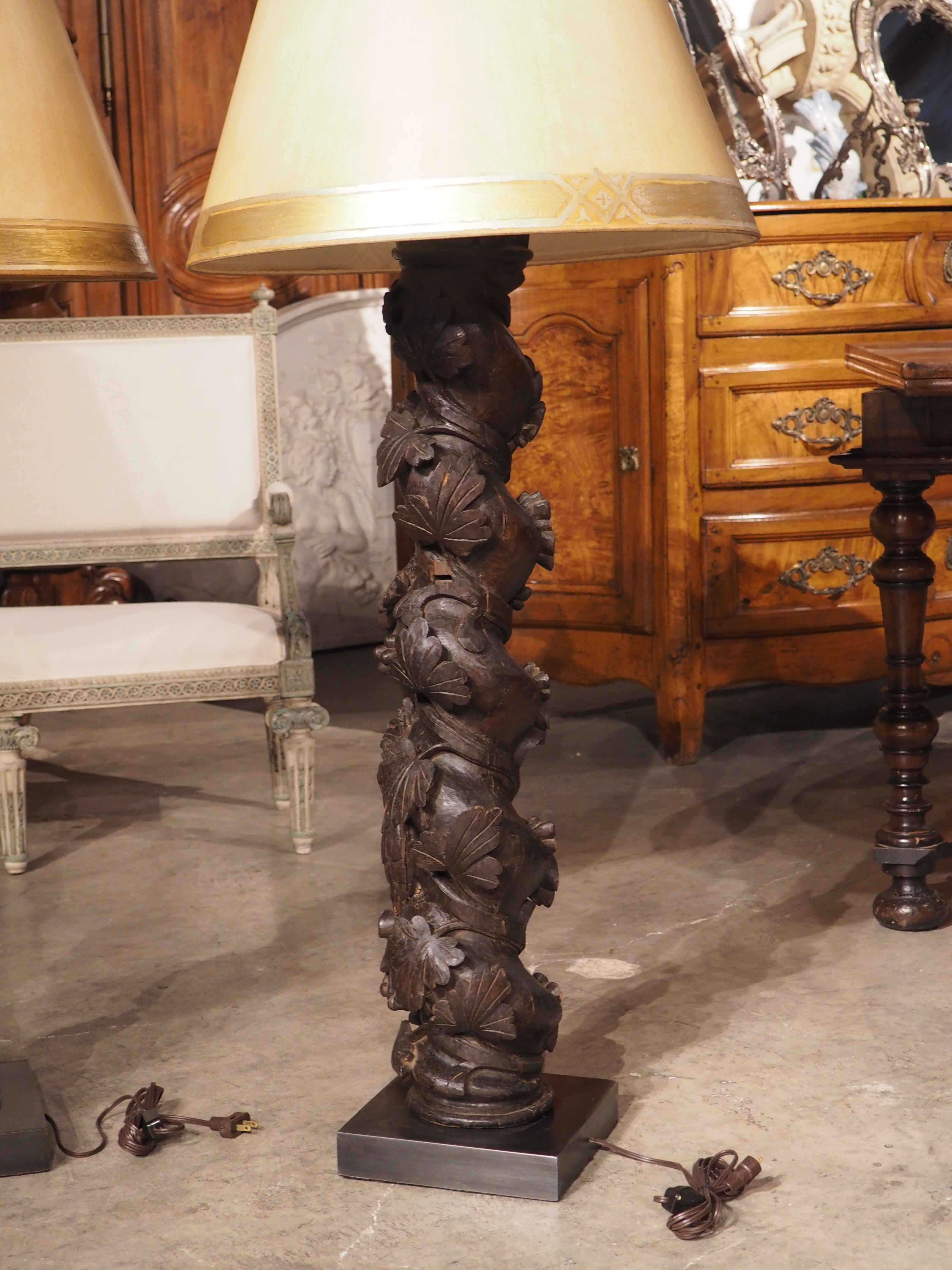 Pair of 18th Century Carved Chestnut Solomonic Column Lamps from Portugal For Sale 8