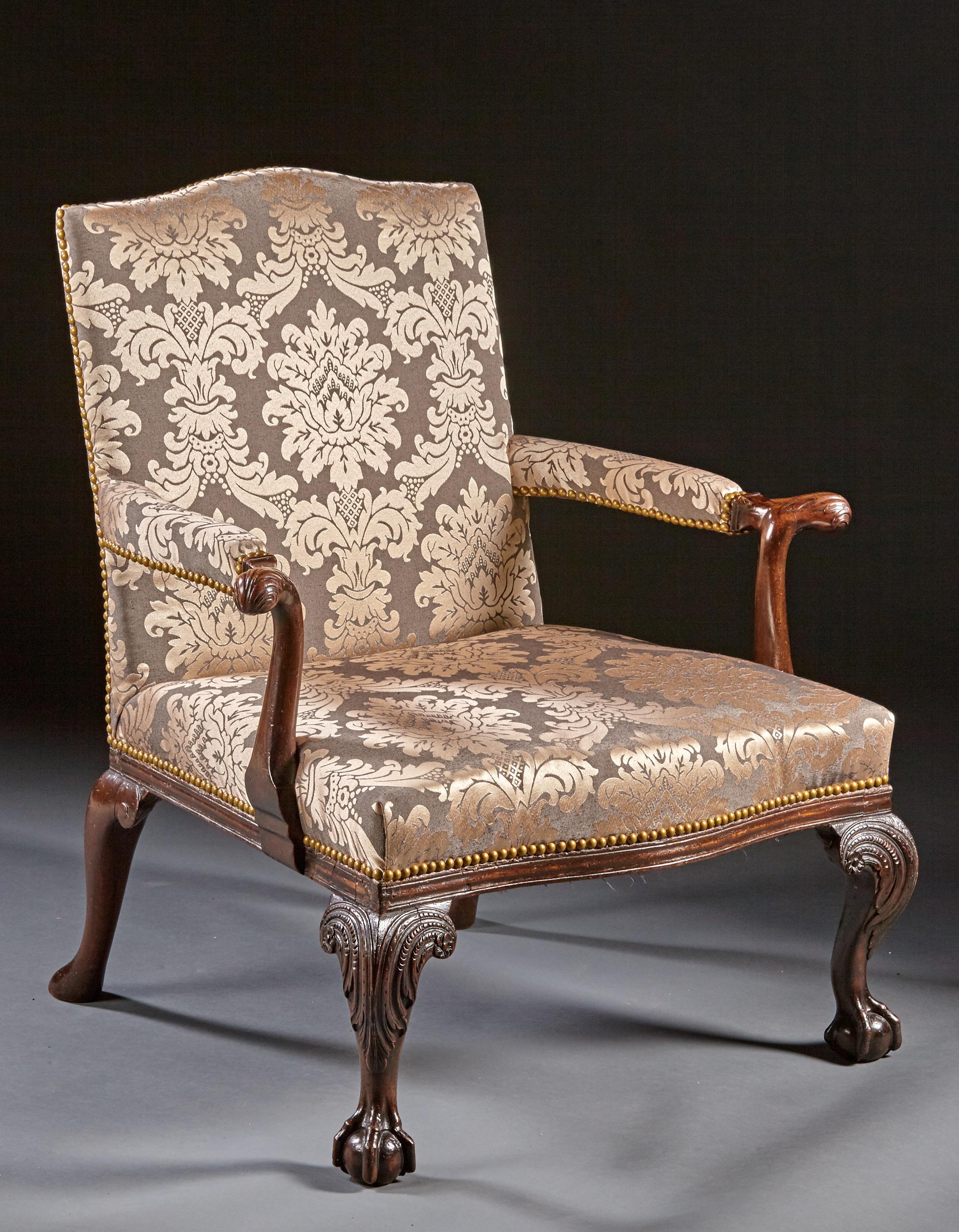 English Pair of 18th Century Carved Mahogany Chippendale Period Gainsborough Armchairs For Sale